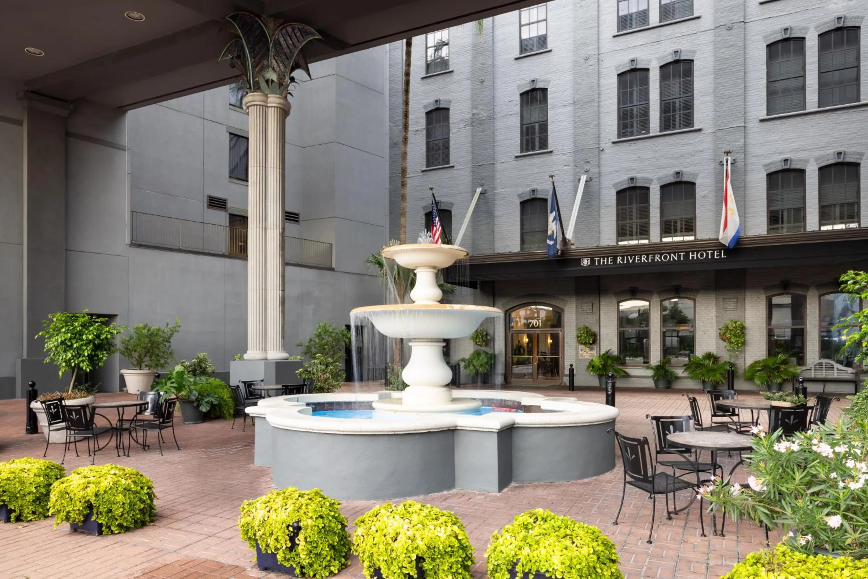 Facade/entrance in The Riverfront Hotel New Orleans