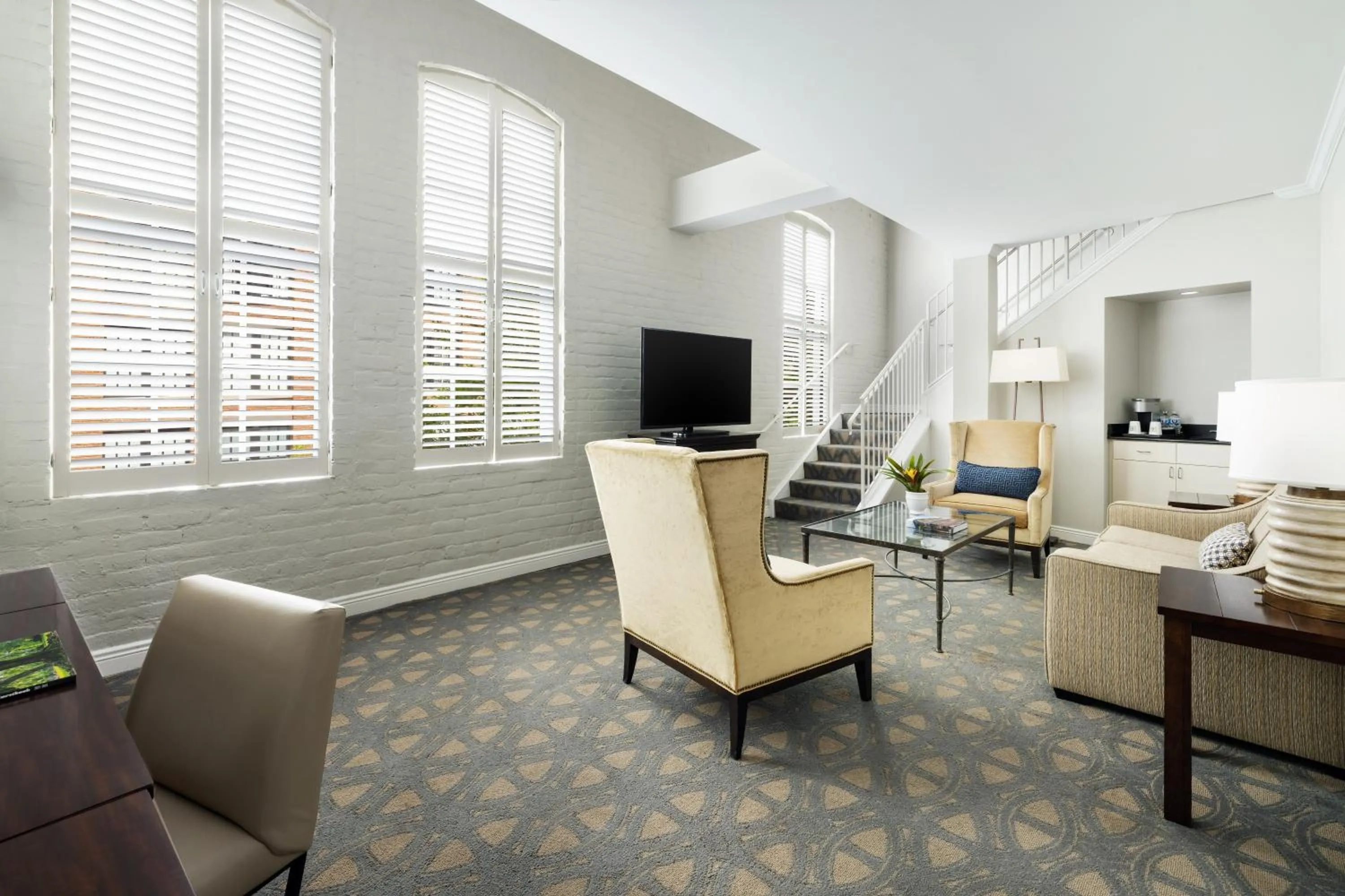 Living room in The Riverfront Hotel New Orleans