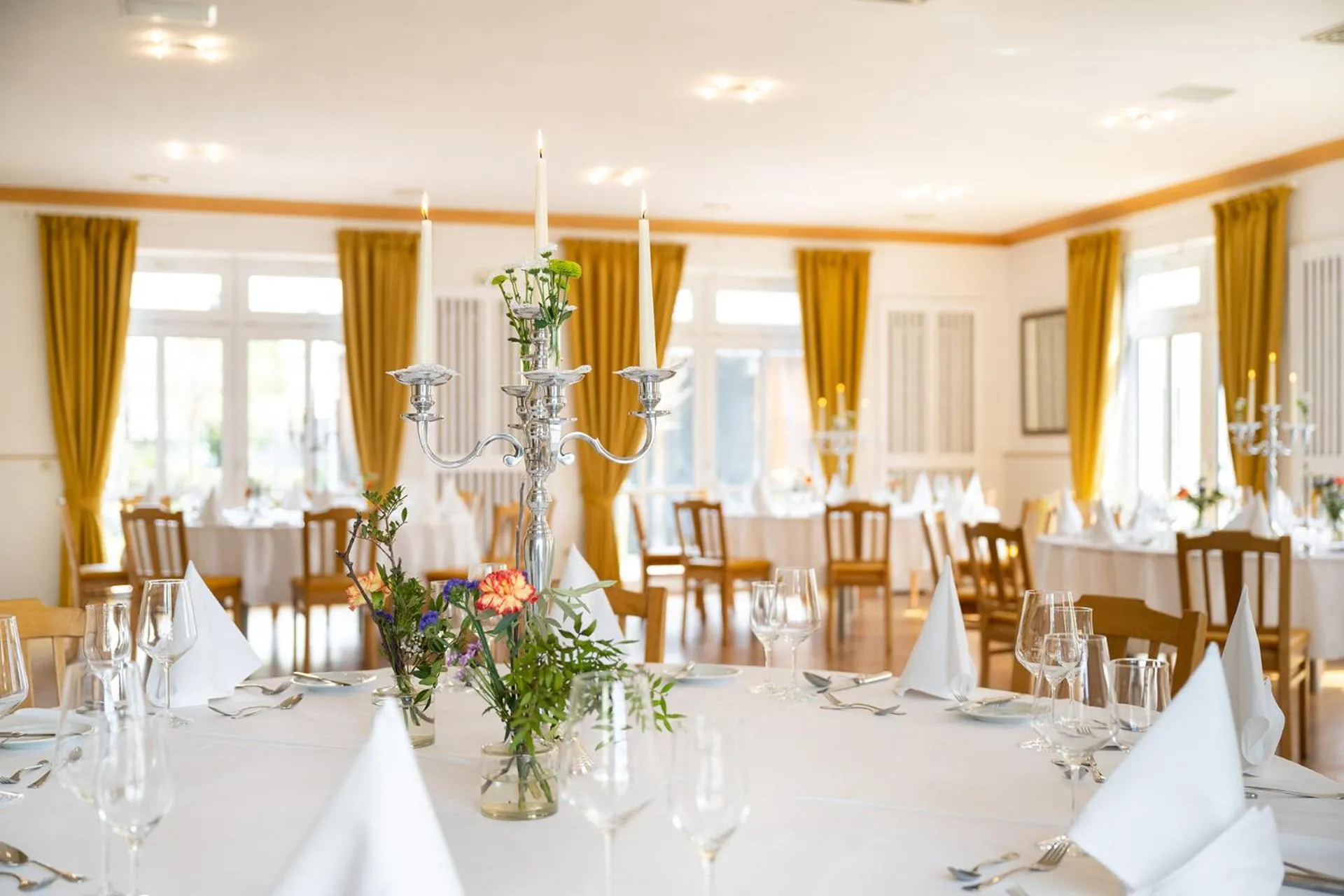 Restaurant/places to eat in Gasthaus Landbrecht