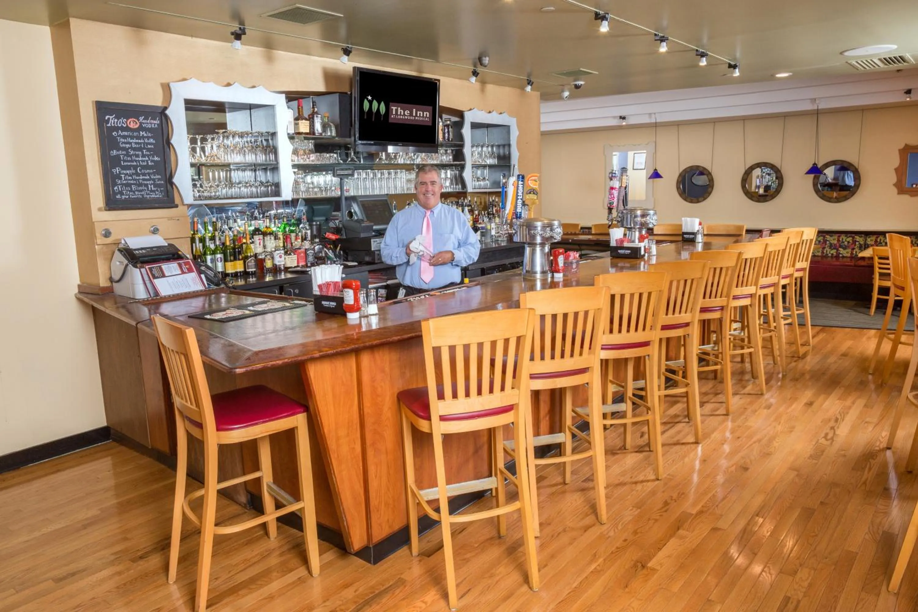 Restaurant/places to eat in The Inn at Longwood Medical