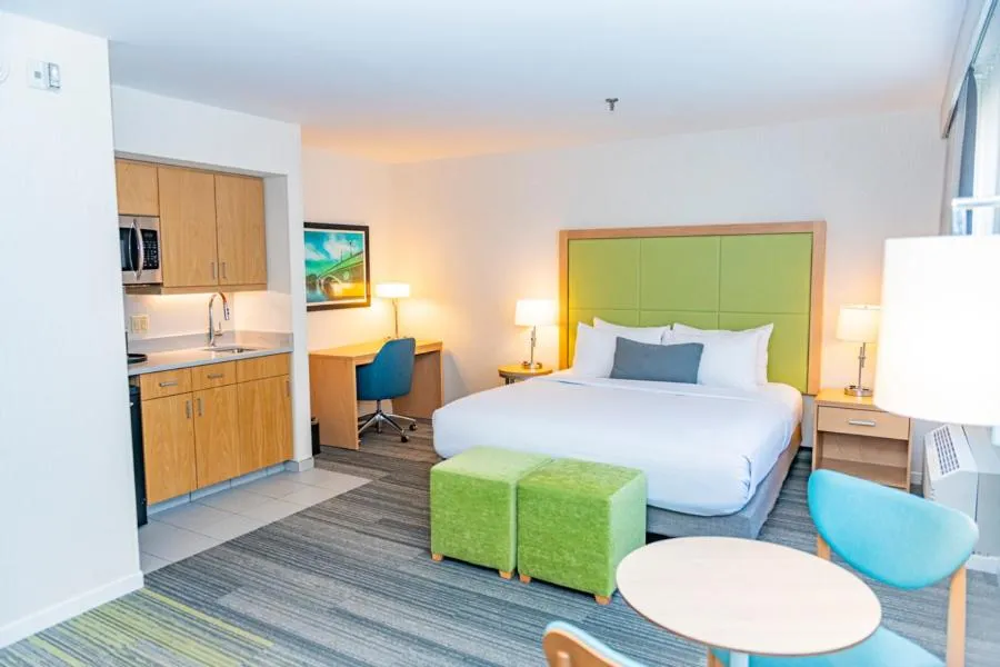 Bed in The Inn at Longwood Medical