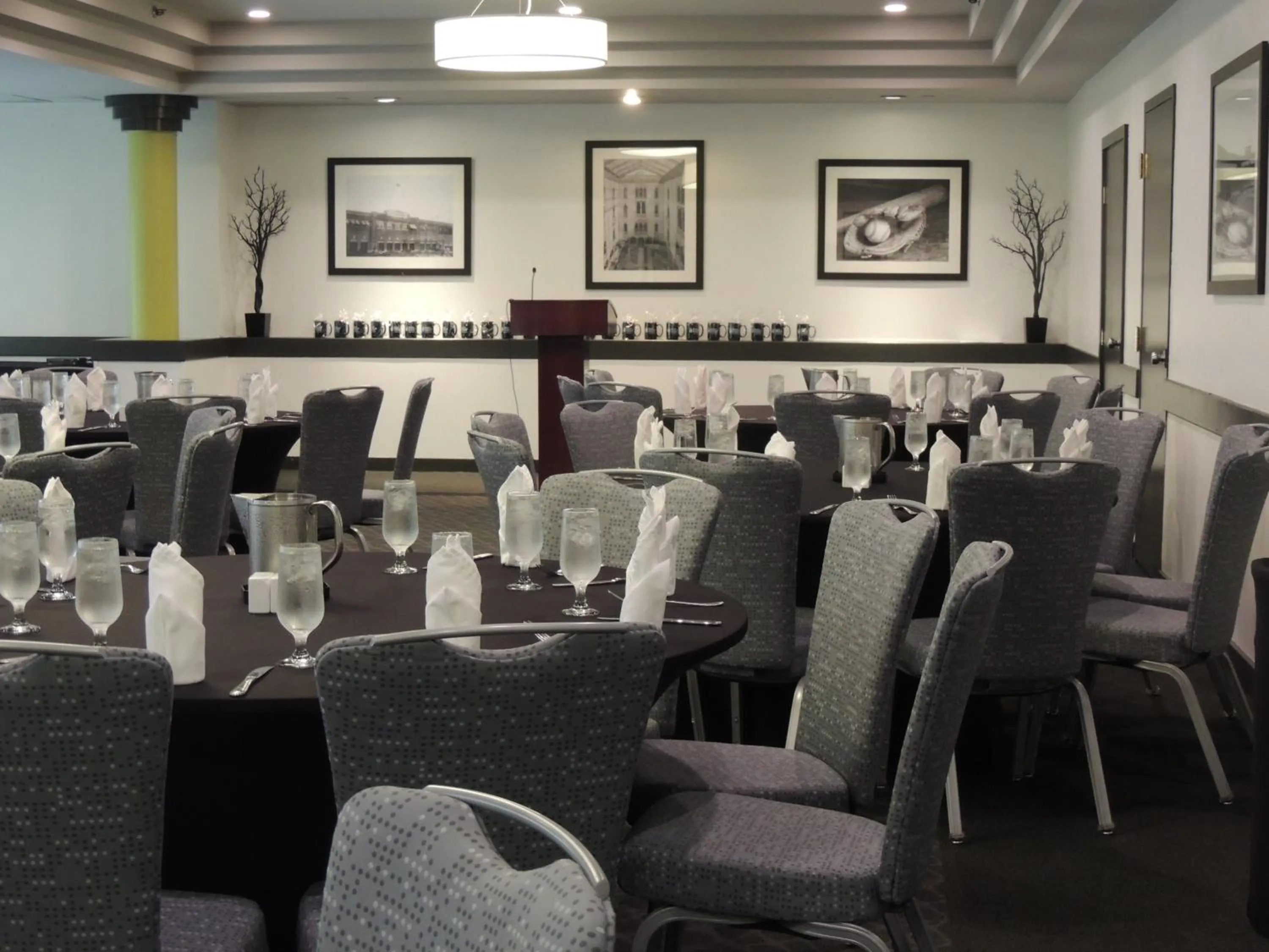 Meeting/conference room in The Inn at Longwood Medical