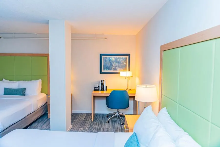 Bed in The Inn at Longwood Medical