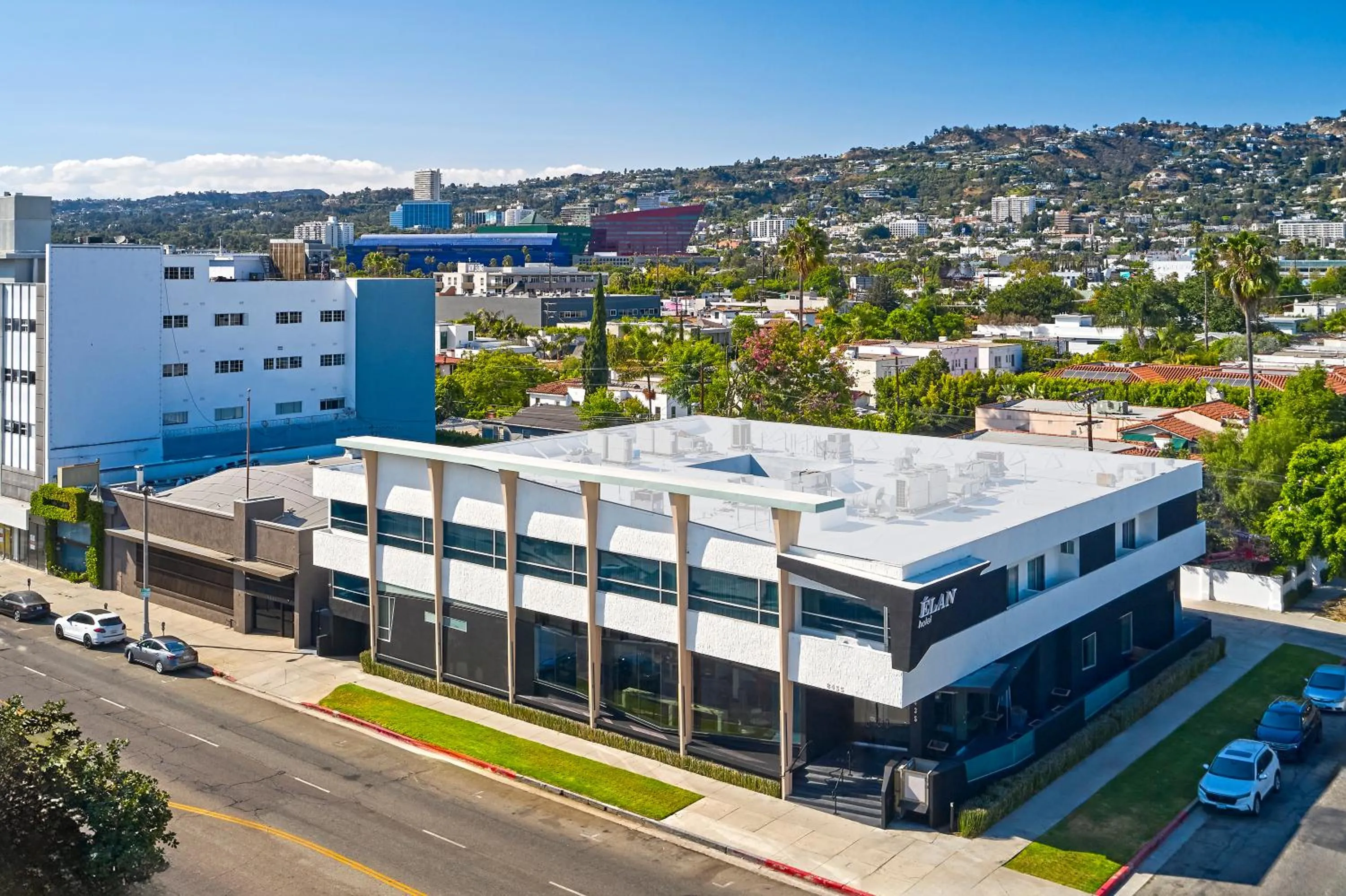 Property building in Elan Hotel