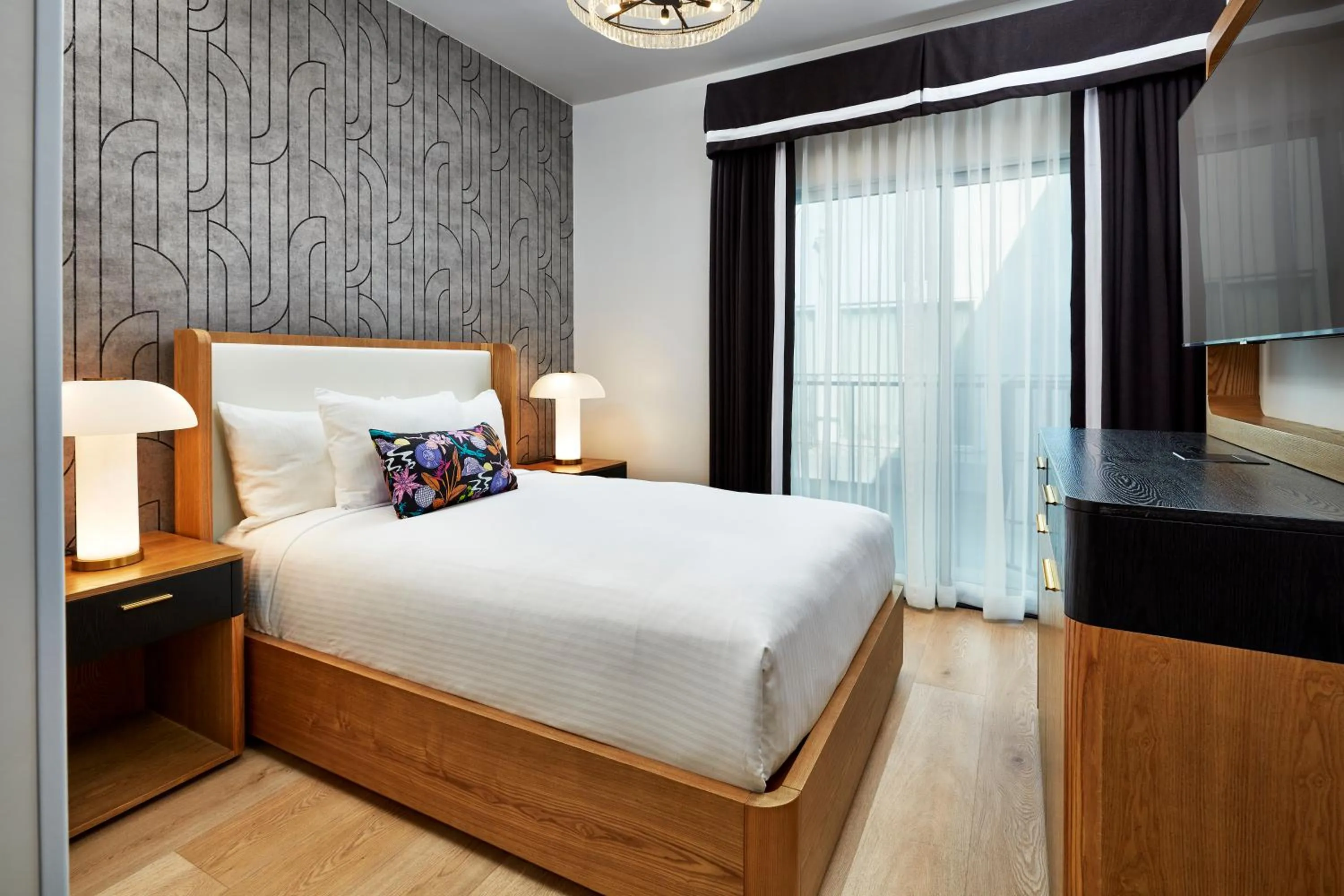 Bedroom, Bed in Elan Hotel