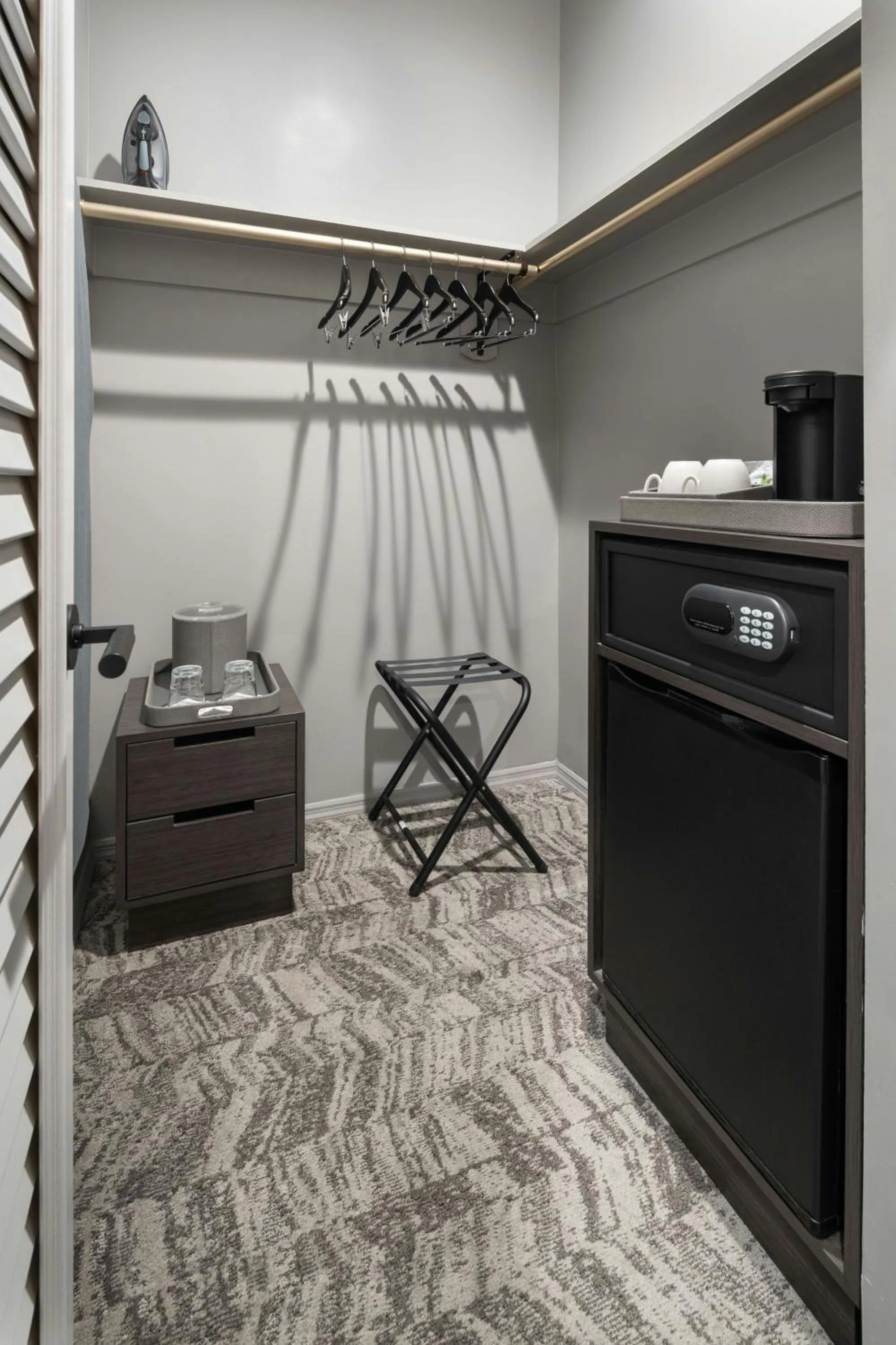 Photo of the whole room in Courtyard by Marriott San Francisco Downtown/Van Ness Ave