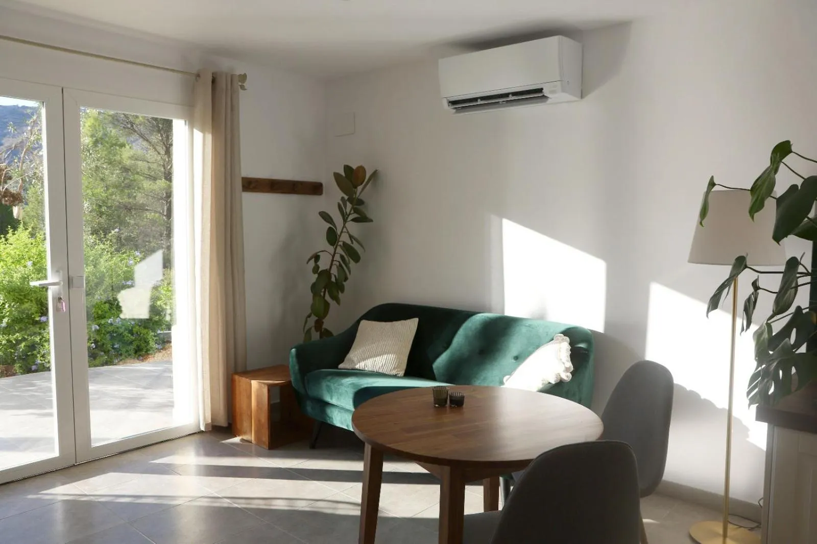 Living room in Villa Foia Vella - adults only