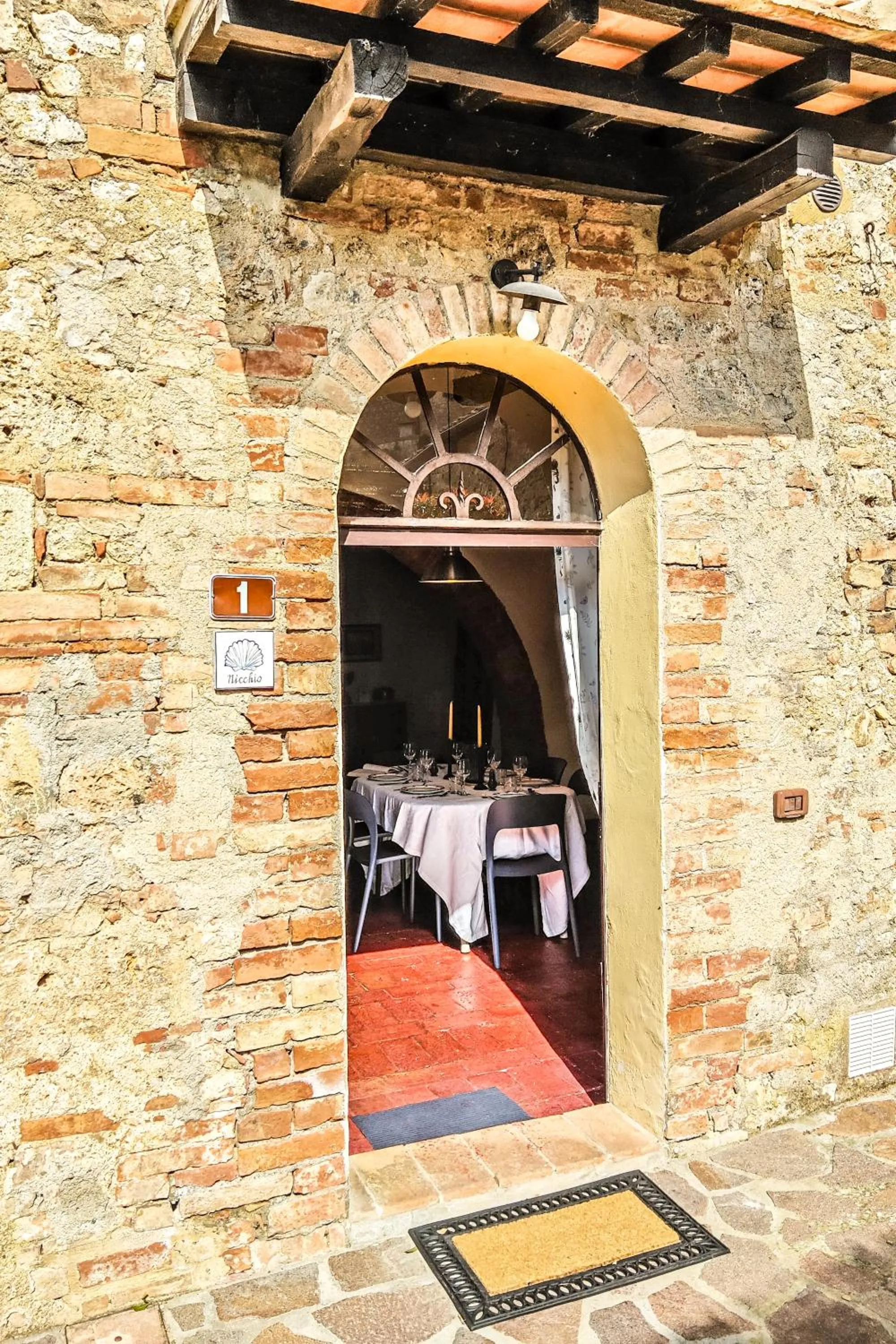 Facade/entrance in Appartamenti Villa e Fattoria di Radi Tuscany