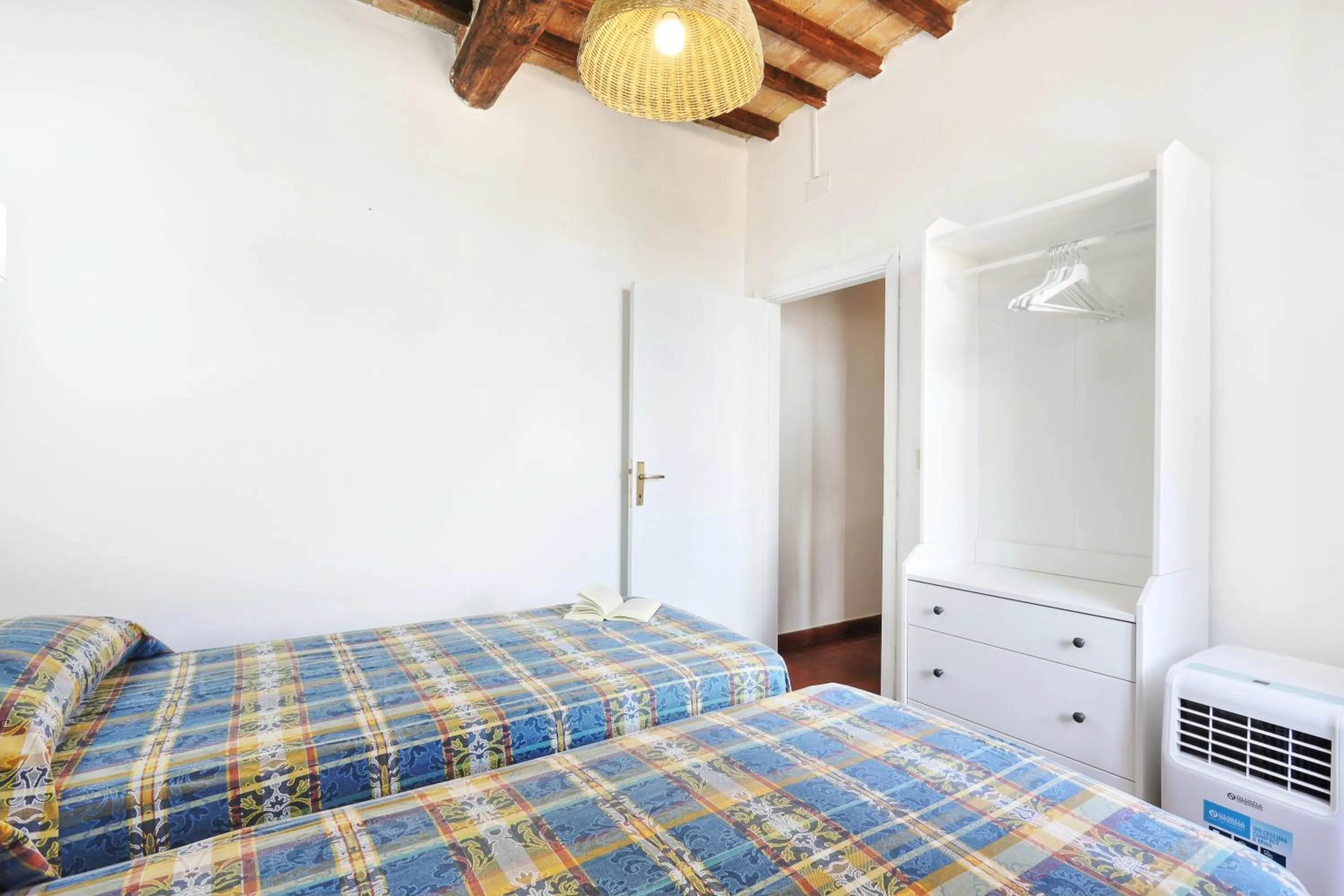 Bedroom, Bed in Appartamenti Villa e Fattoria di Radi Tuscany