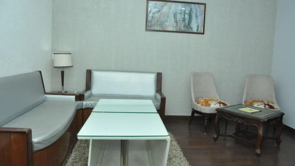 Living room in Hotel JSR Continental