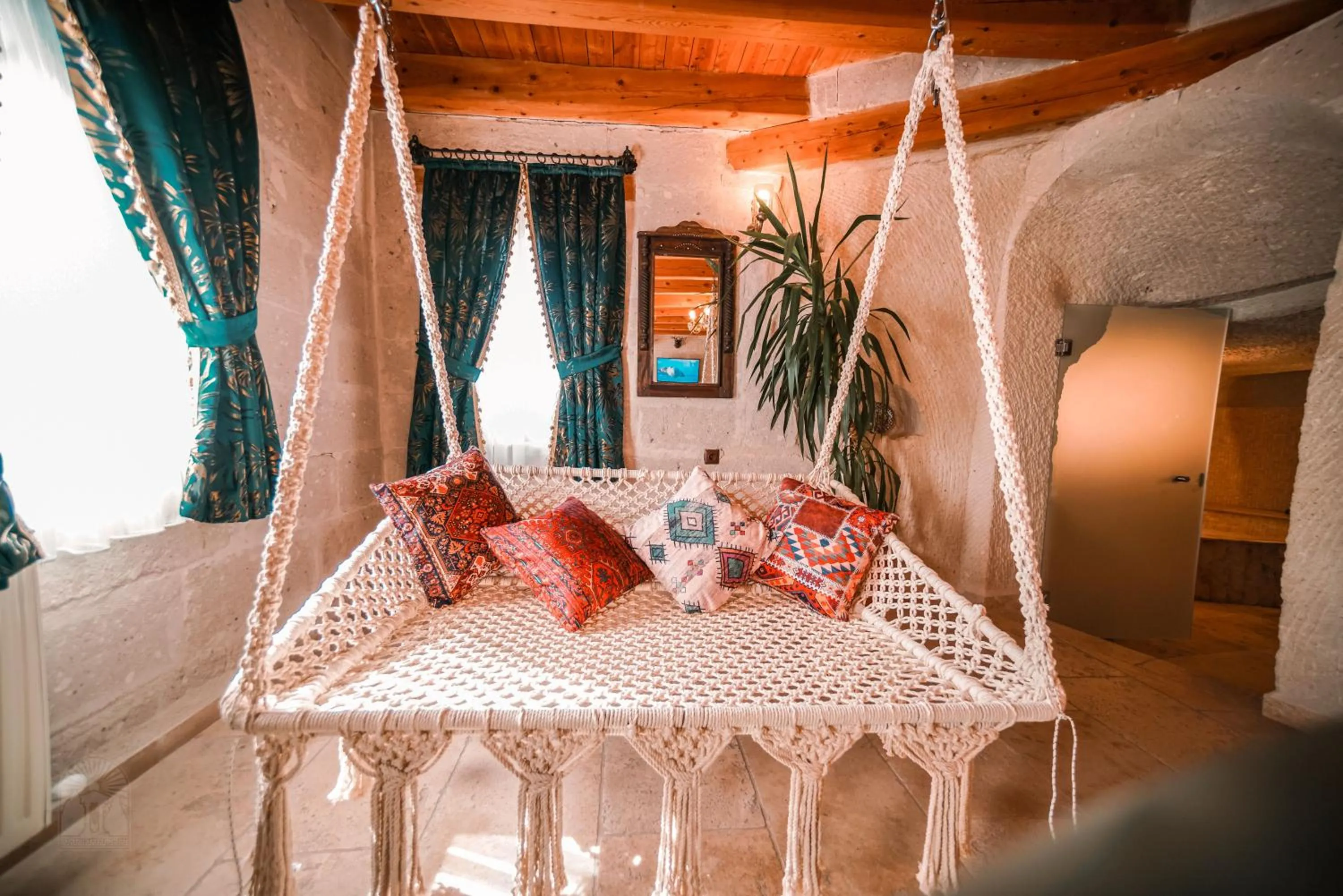 Seating area in Zeus Cave Suites