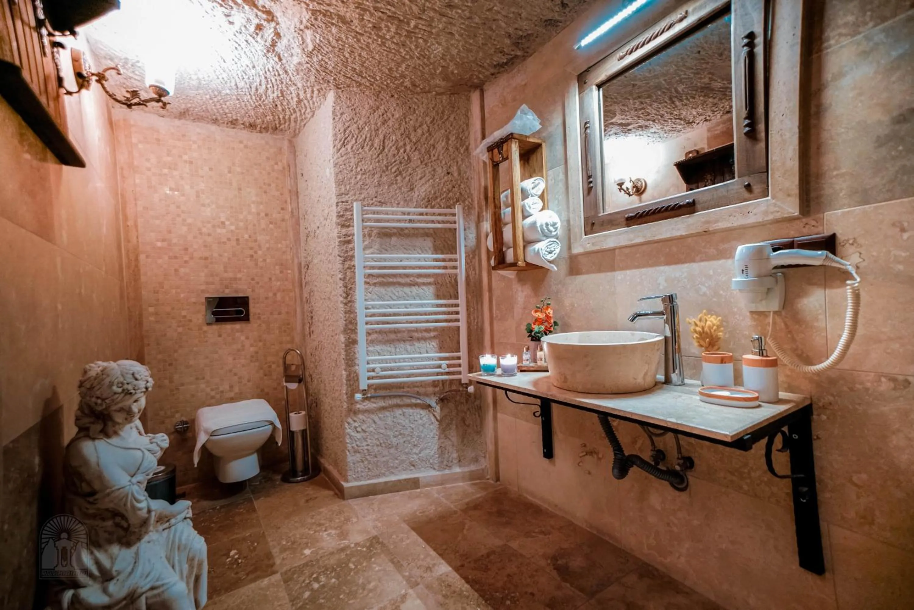 Bathroom in Zeus Cave Suites