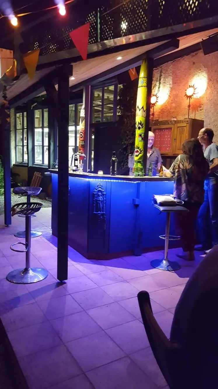 Lounge or bar in Petit Château