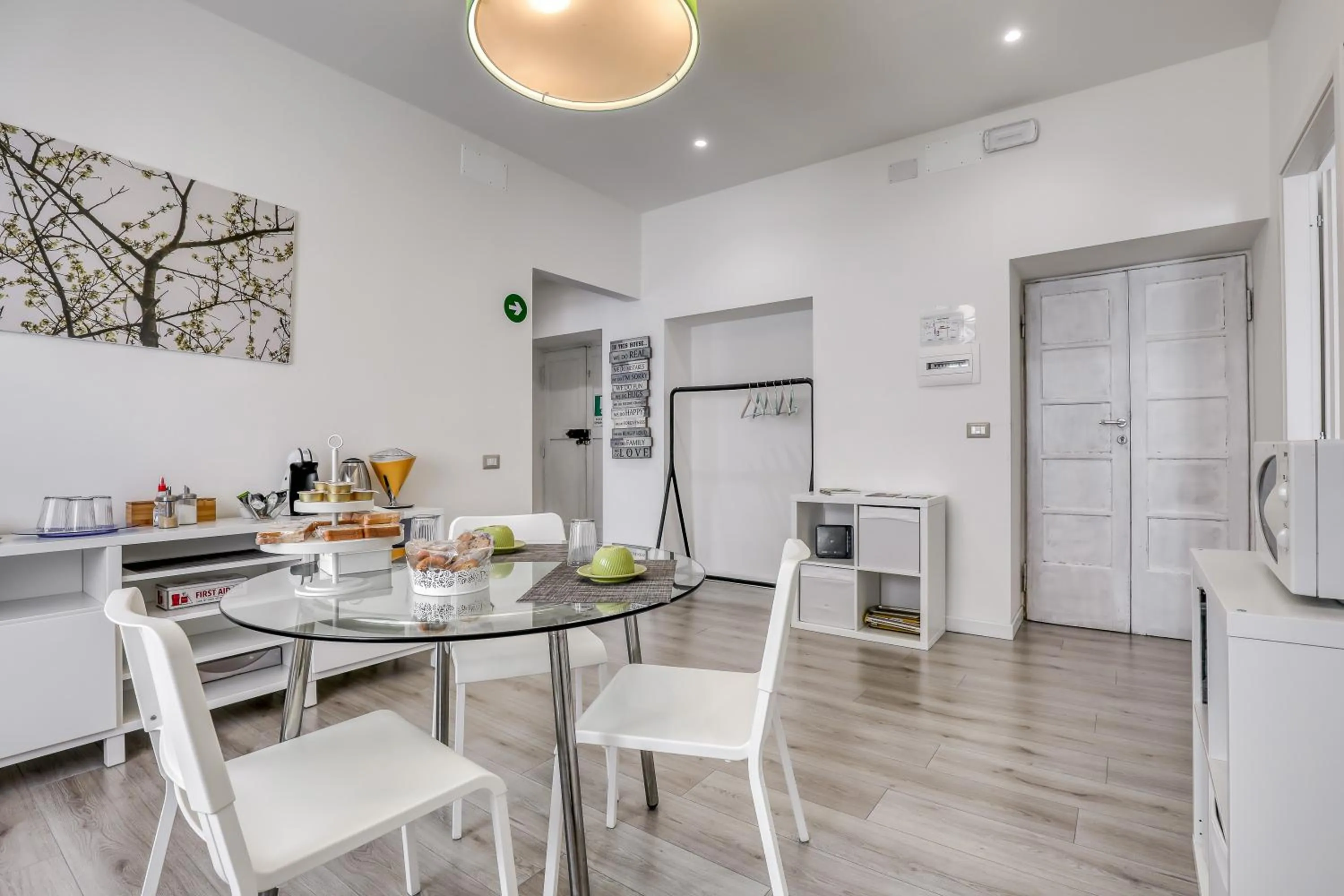 Communal lounge/ TV room in INTERZASTRADA B&B