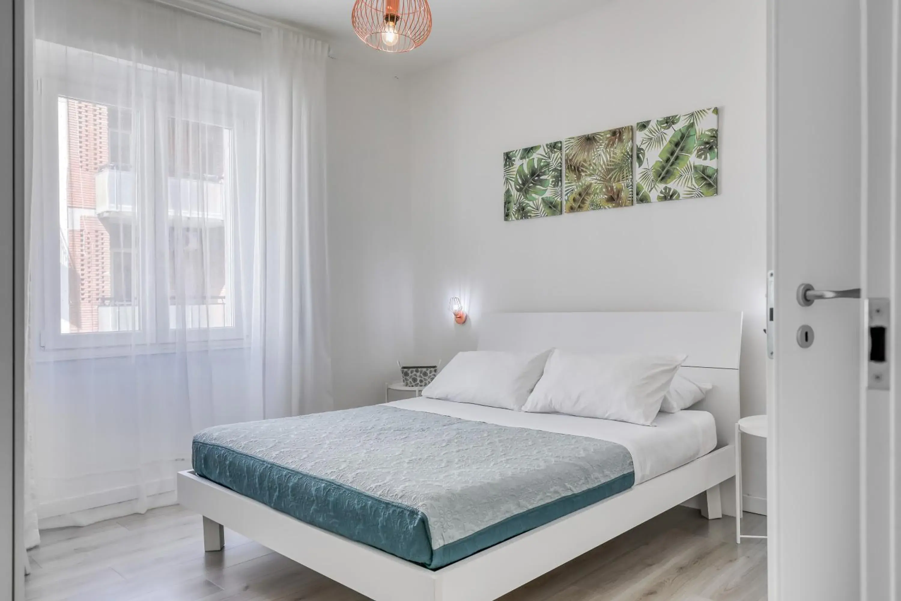 Single Room with Private Bathroom - single occupancy in INTERZASTRADA B&B Single Room with Private Bathroom - single occupancy in INTERZASTRADA B&B