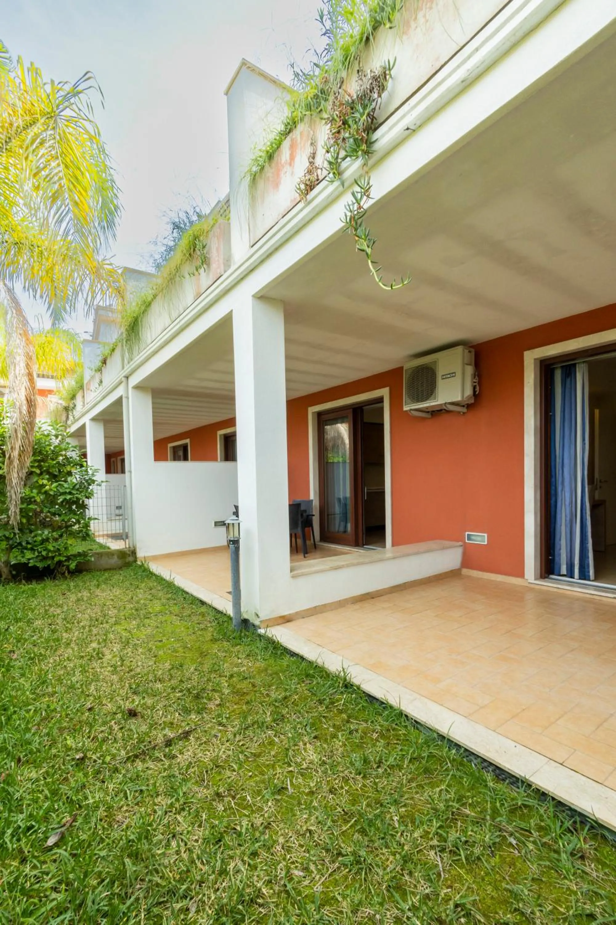 Garden in Prince Franklyn Hotel