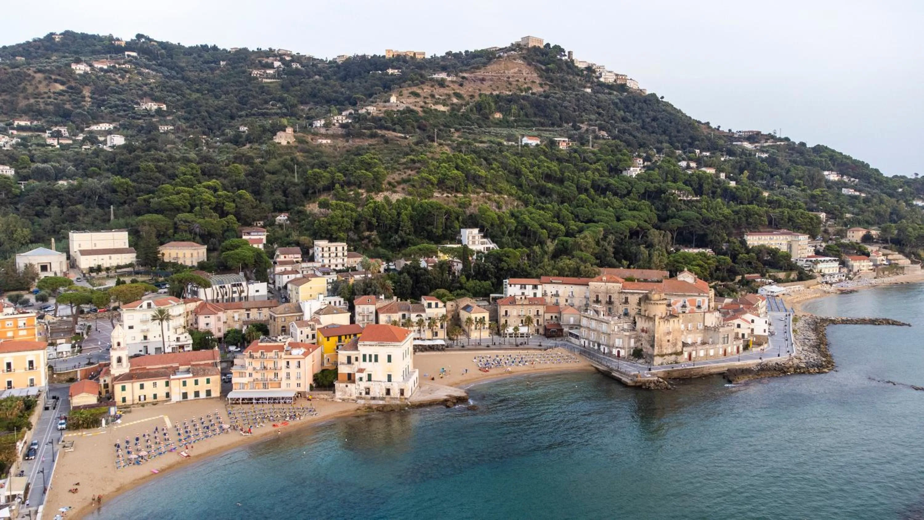 Location in Prince Franklyn Hotel