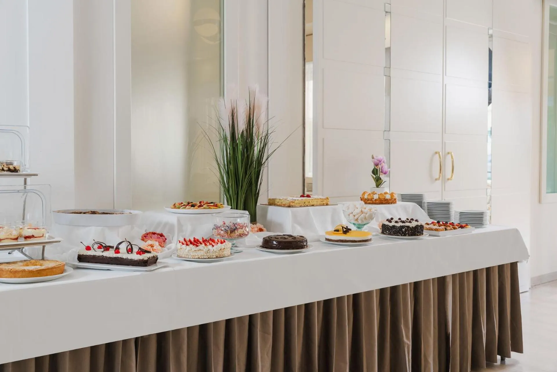 Restaurant/places to eat in Hotel Parco