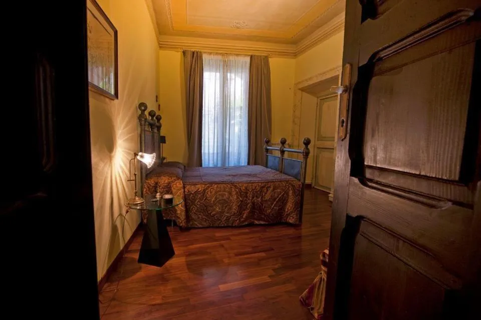 Day, Bed in Palazzo Maggiore