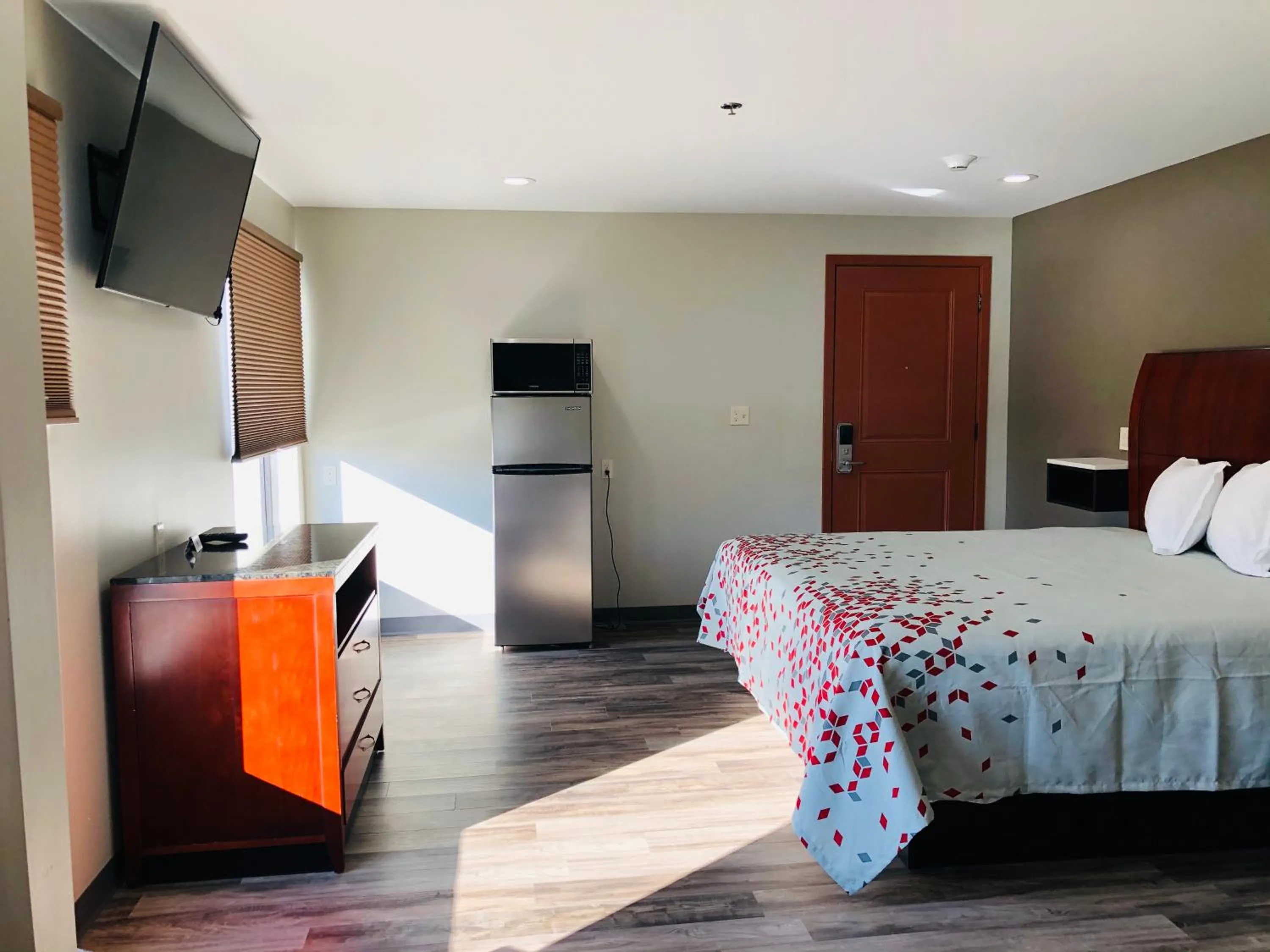 Bed in BEL AIR MOTEL