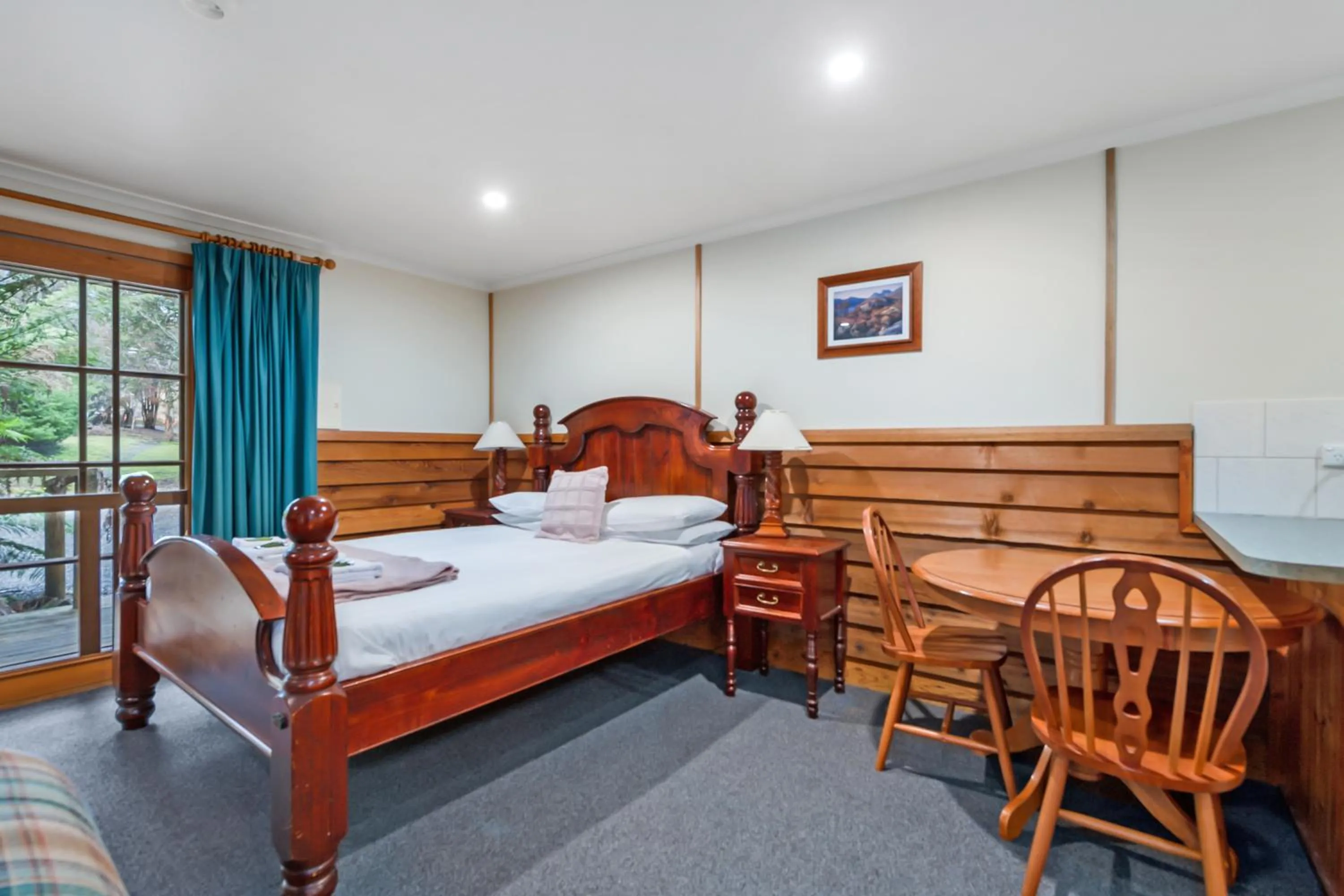 Bed in Cradle forest inn