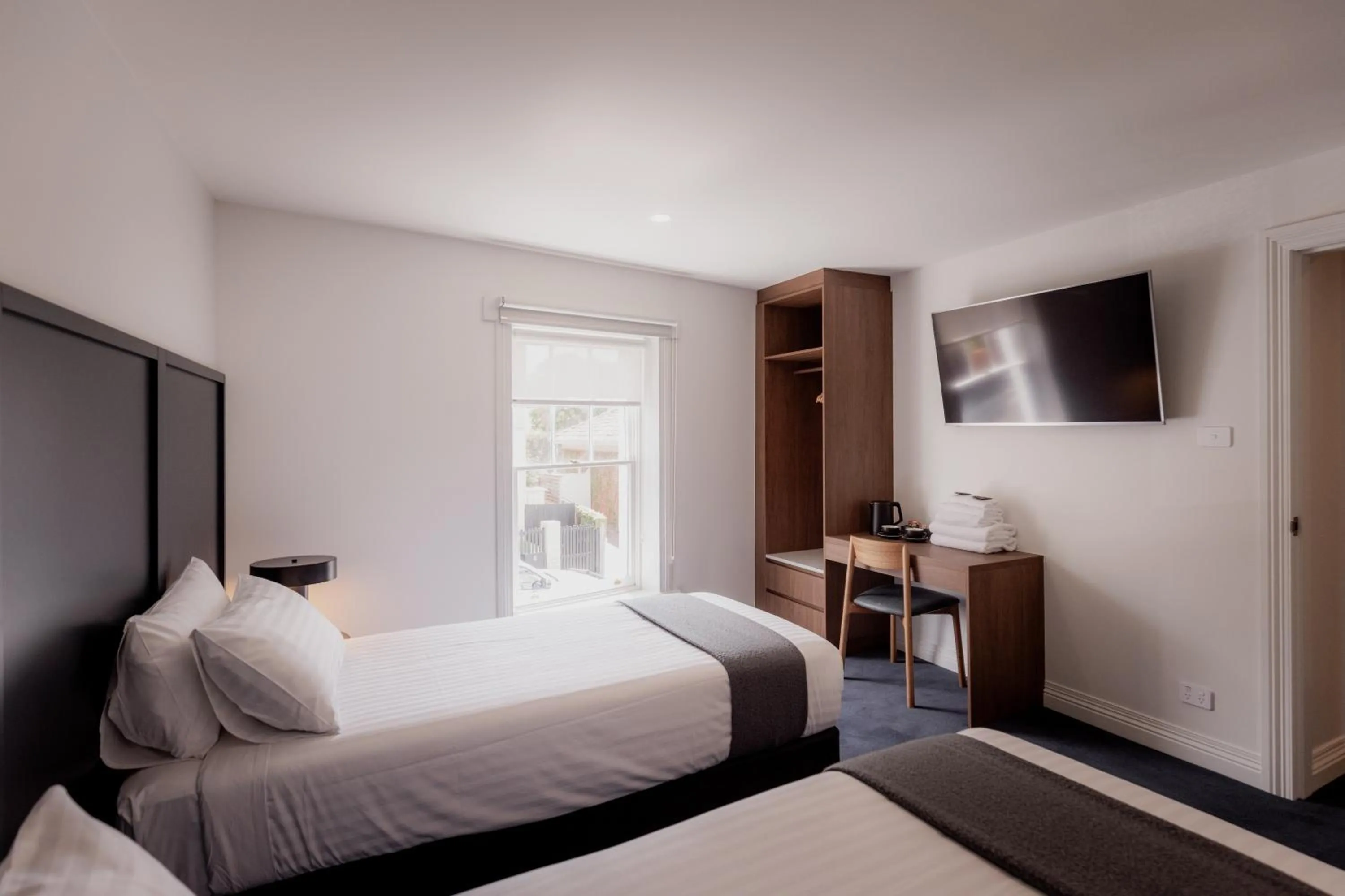 Bed in Shipwrights Arms Hotel