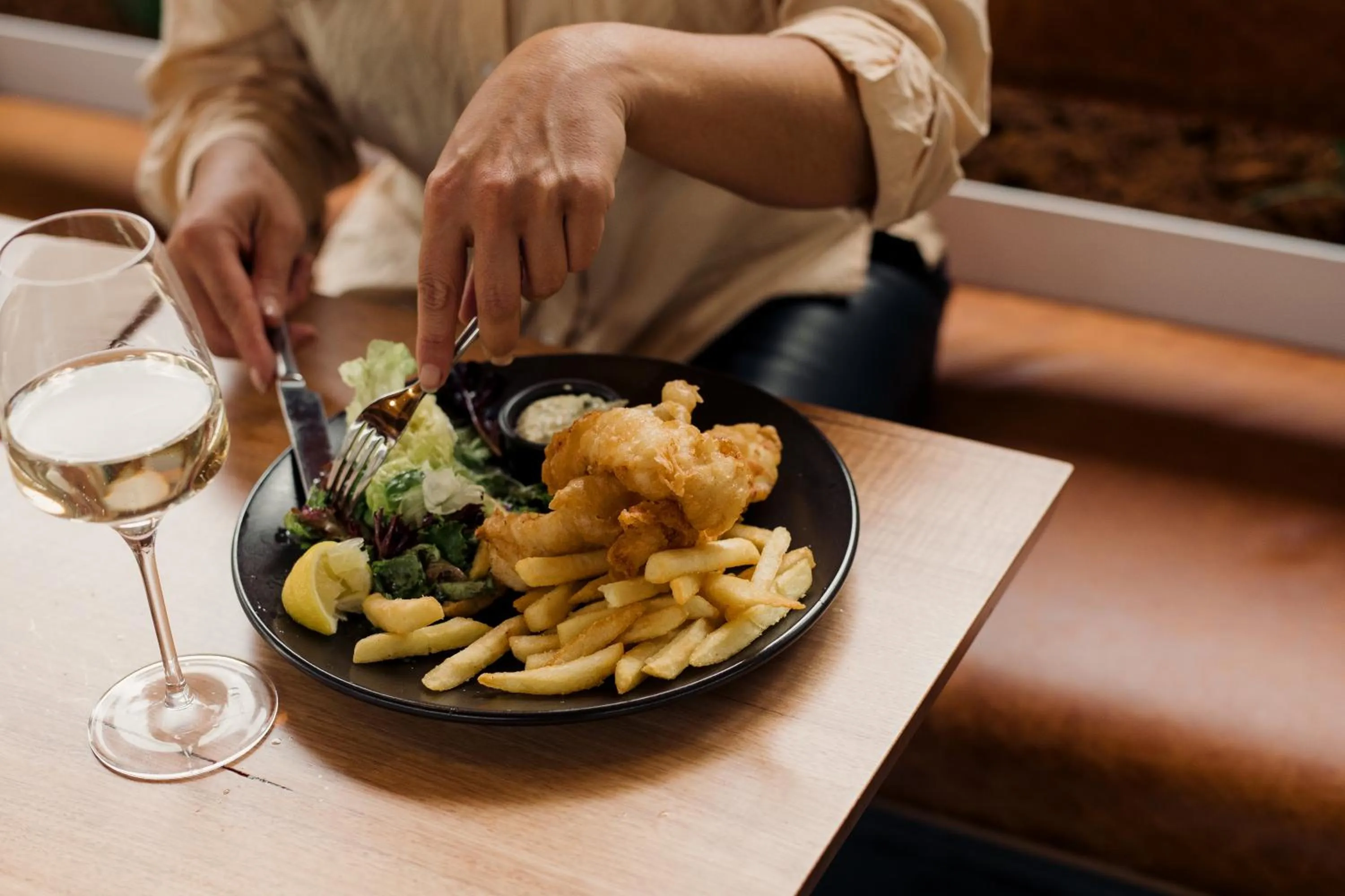 Shipwrights Arms Hotel