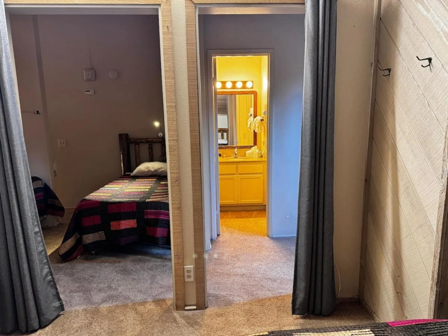 Bed in Mammoth Lakes Crestview Condo #50