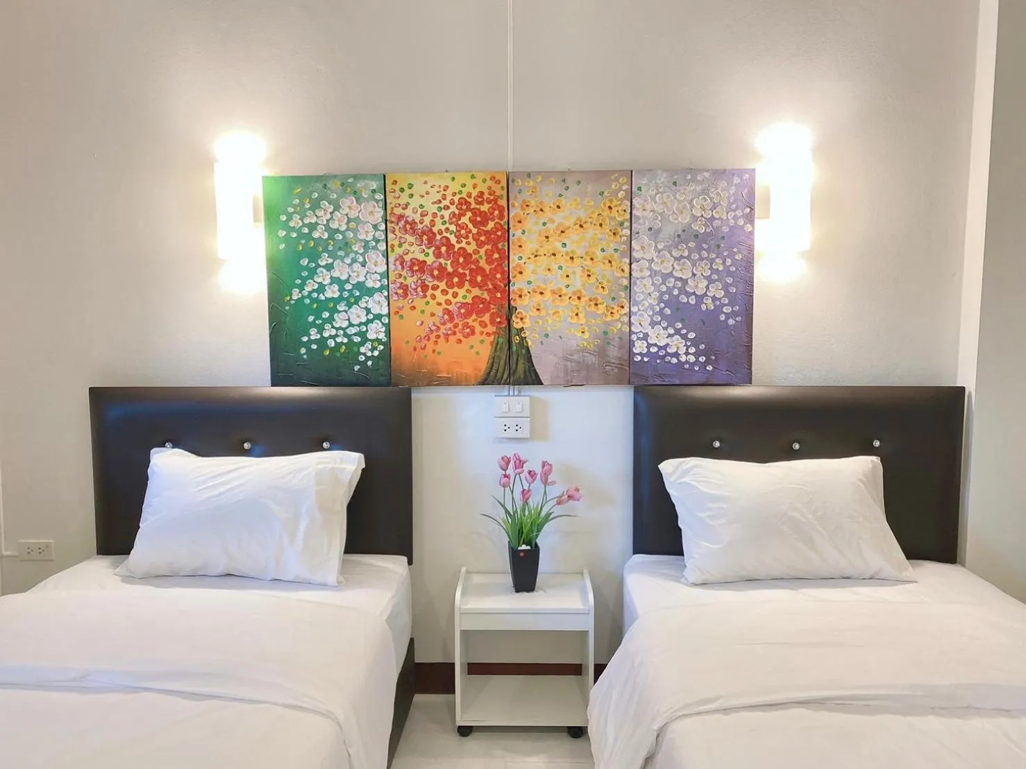 Bed in Pantip Boutique Hotel