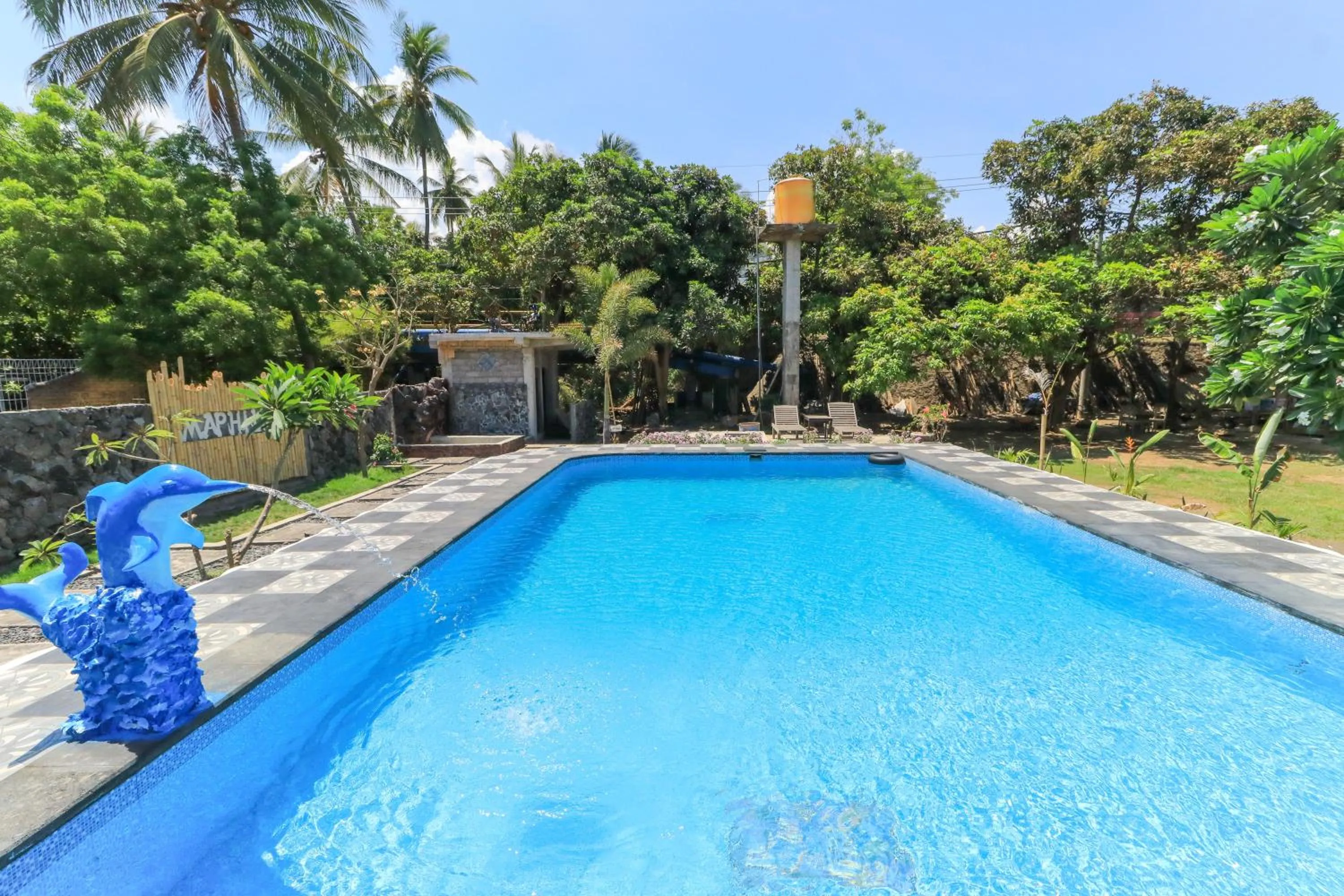 Property building in Hotel Tara Bar & Resto Air Sanih