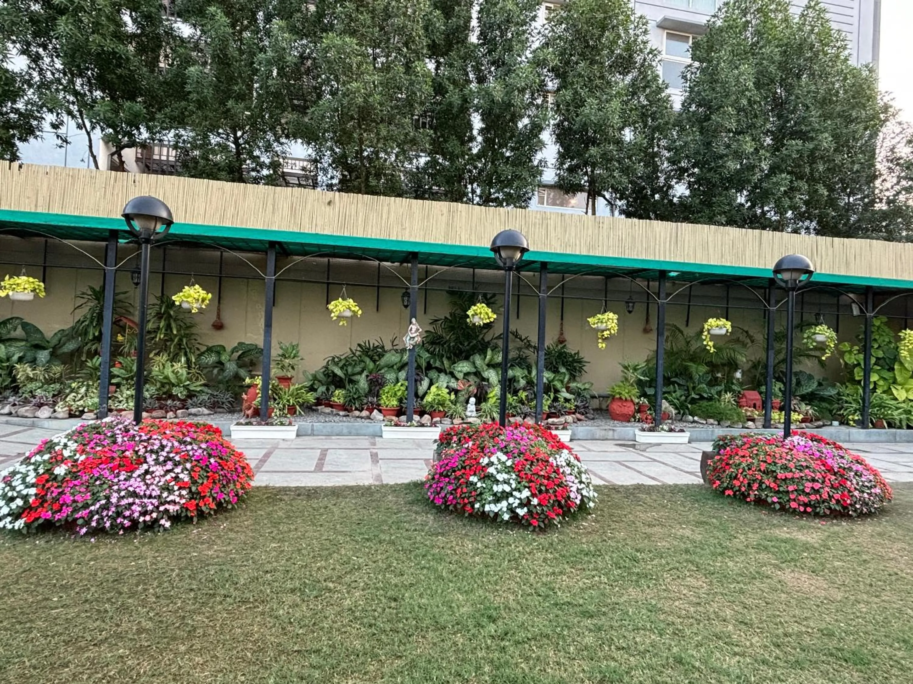Garden in Hotel Yatrik