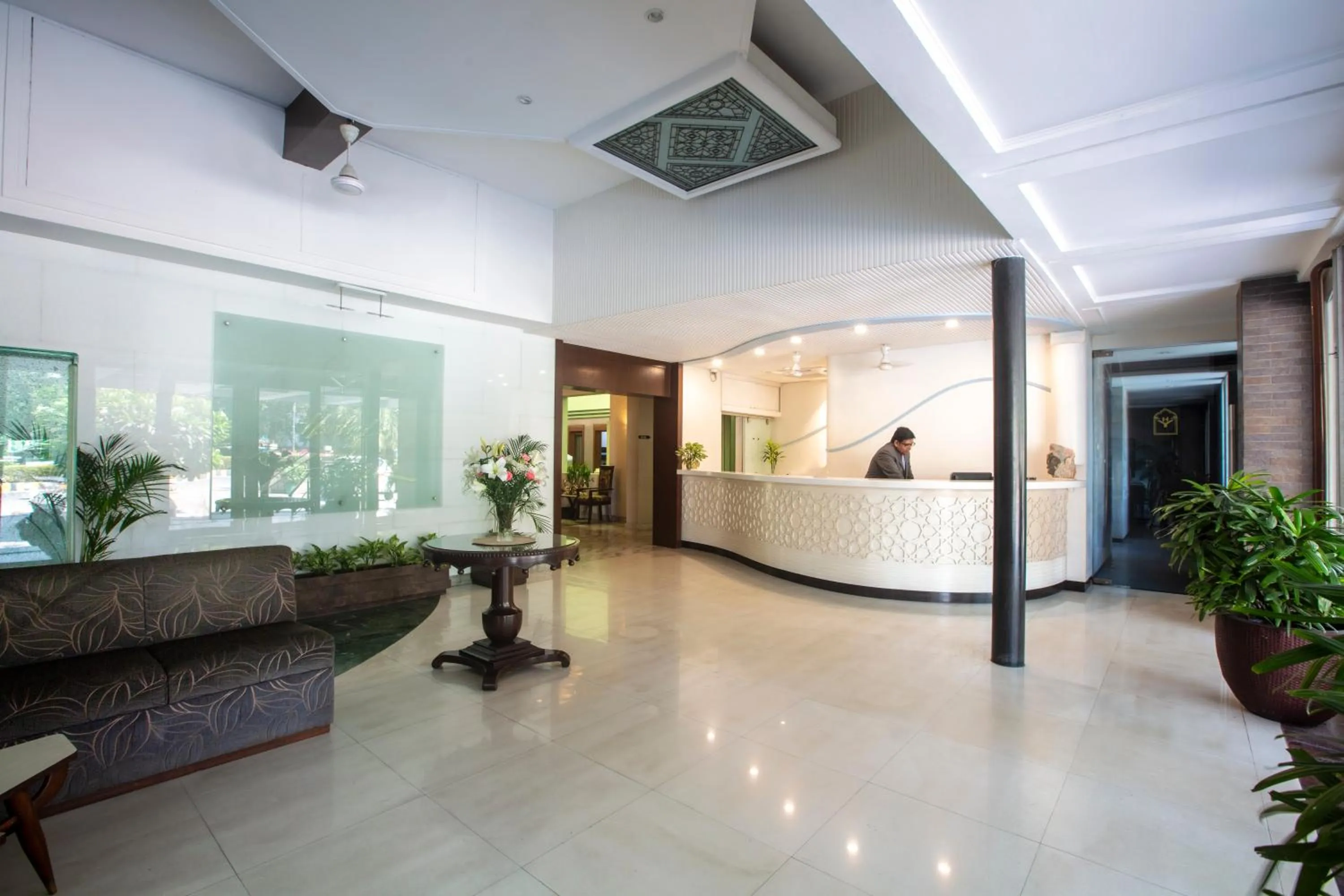 Lobby or reception in Hotel Yatrik