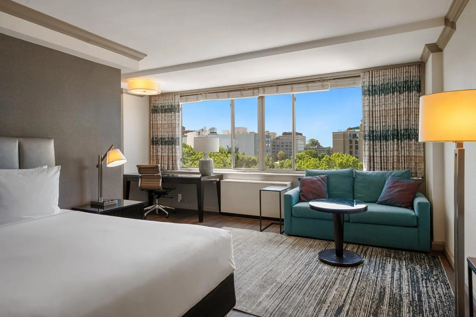 Bed in The River Inn