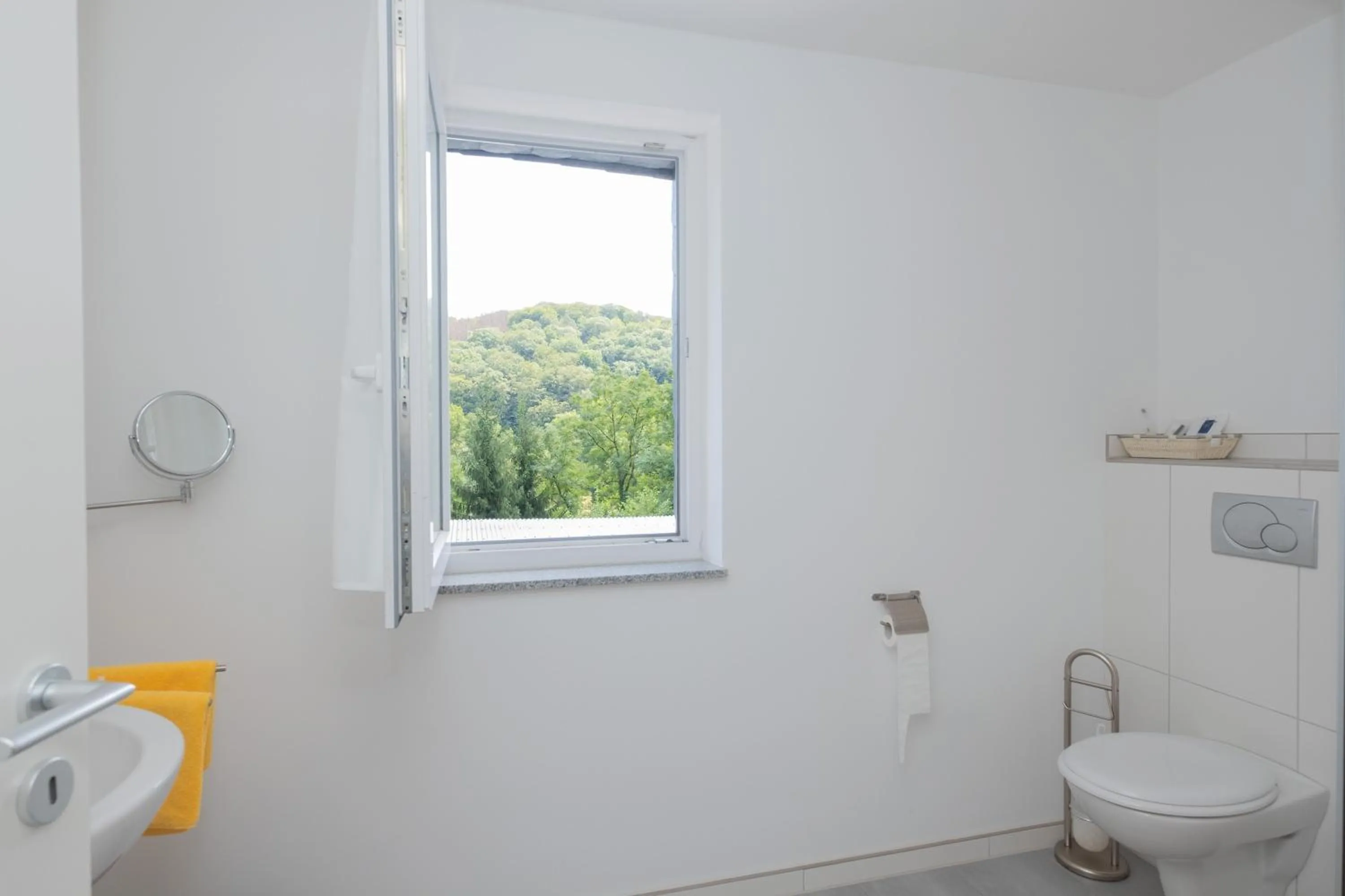 Bathroom in Märchenwald Altenberg B&B Hotel