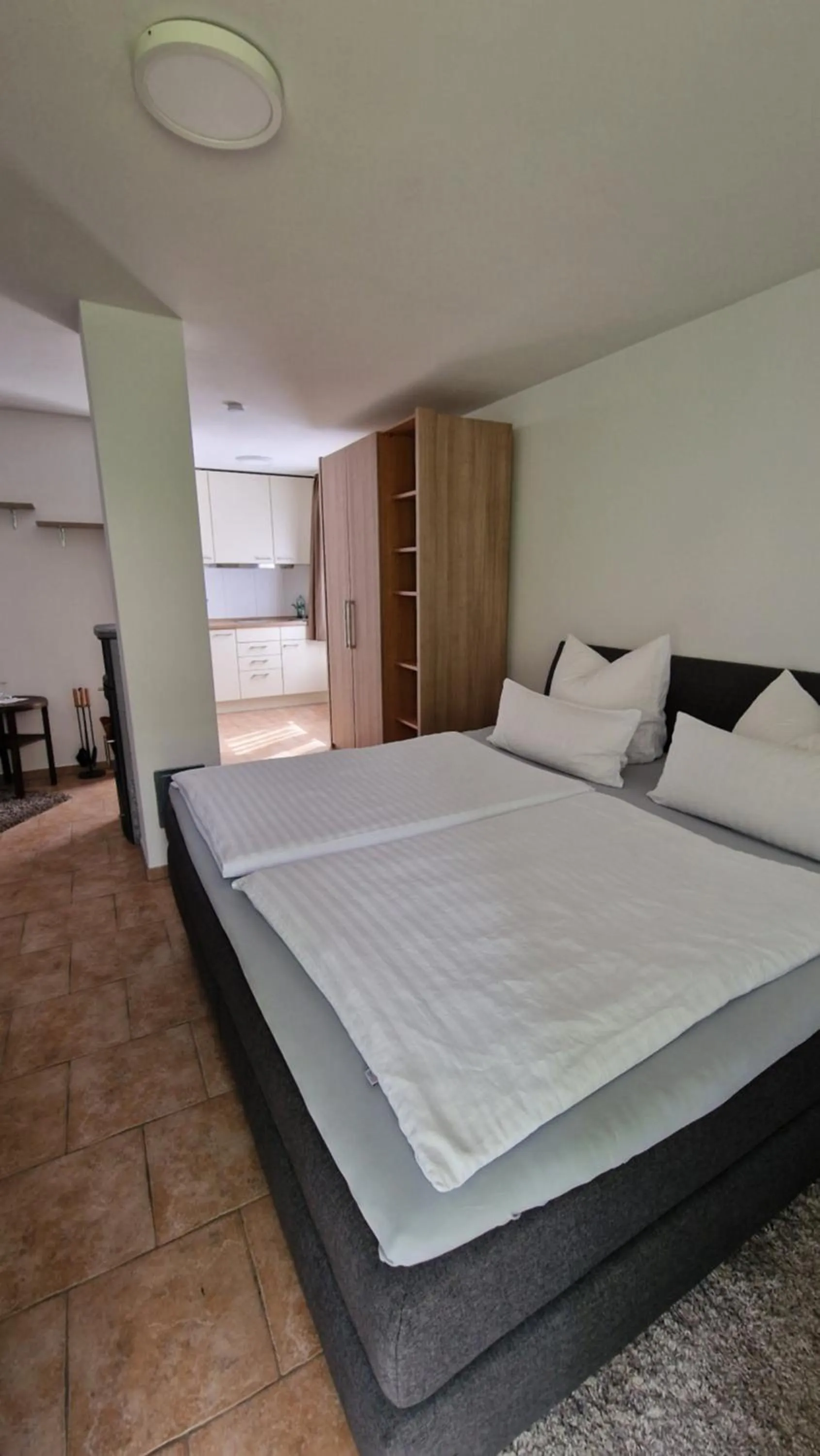 Bed in Märchenwald Altenberg B&B Hotel