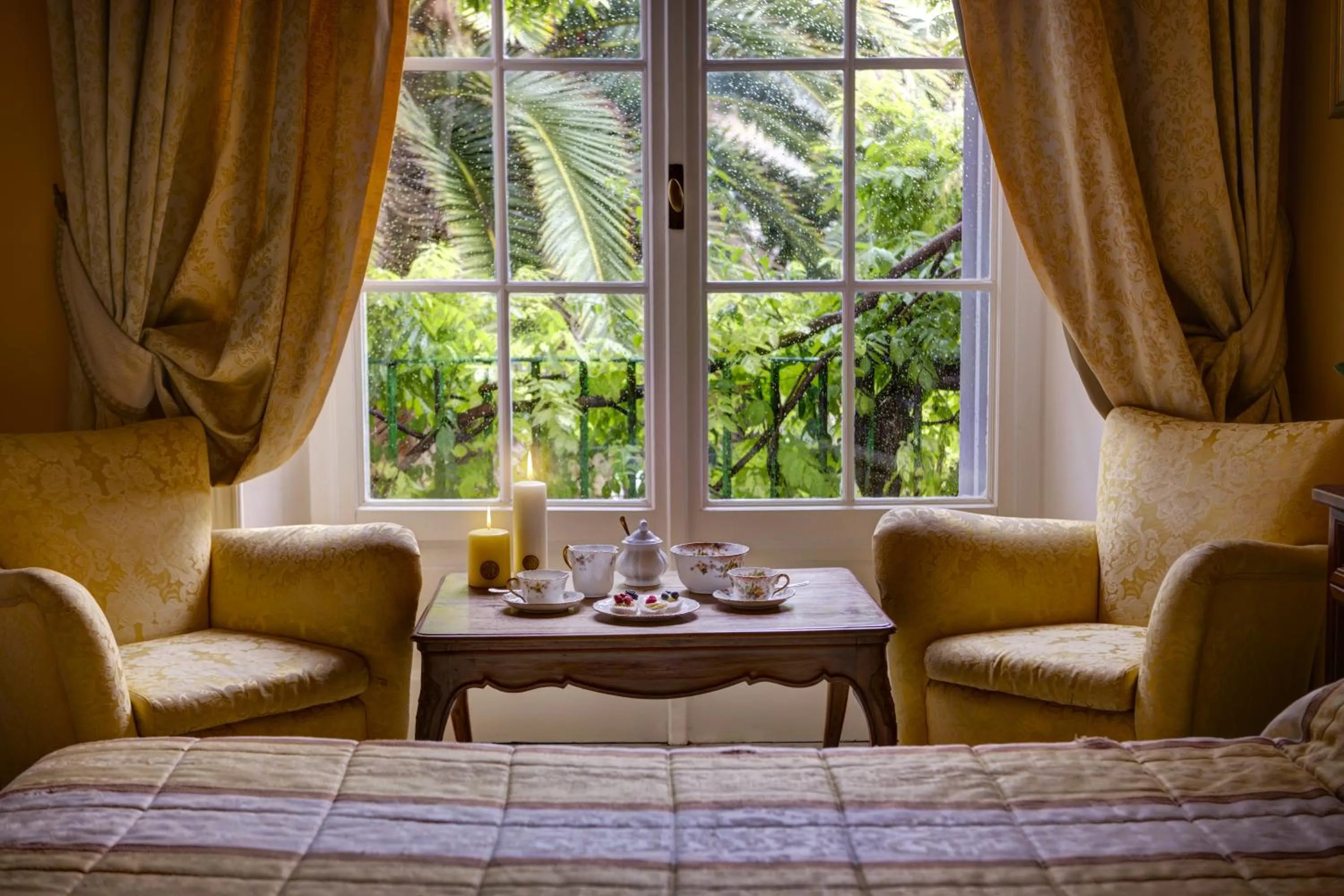 Day in Episcopo Lipinsky Luxury Suites