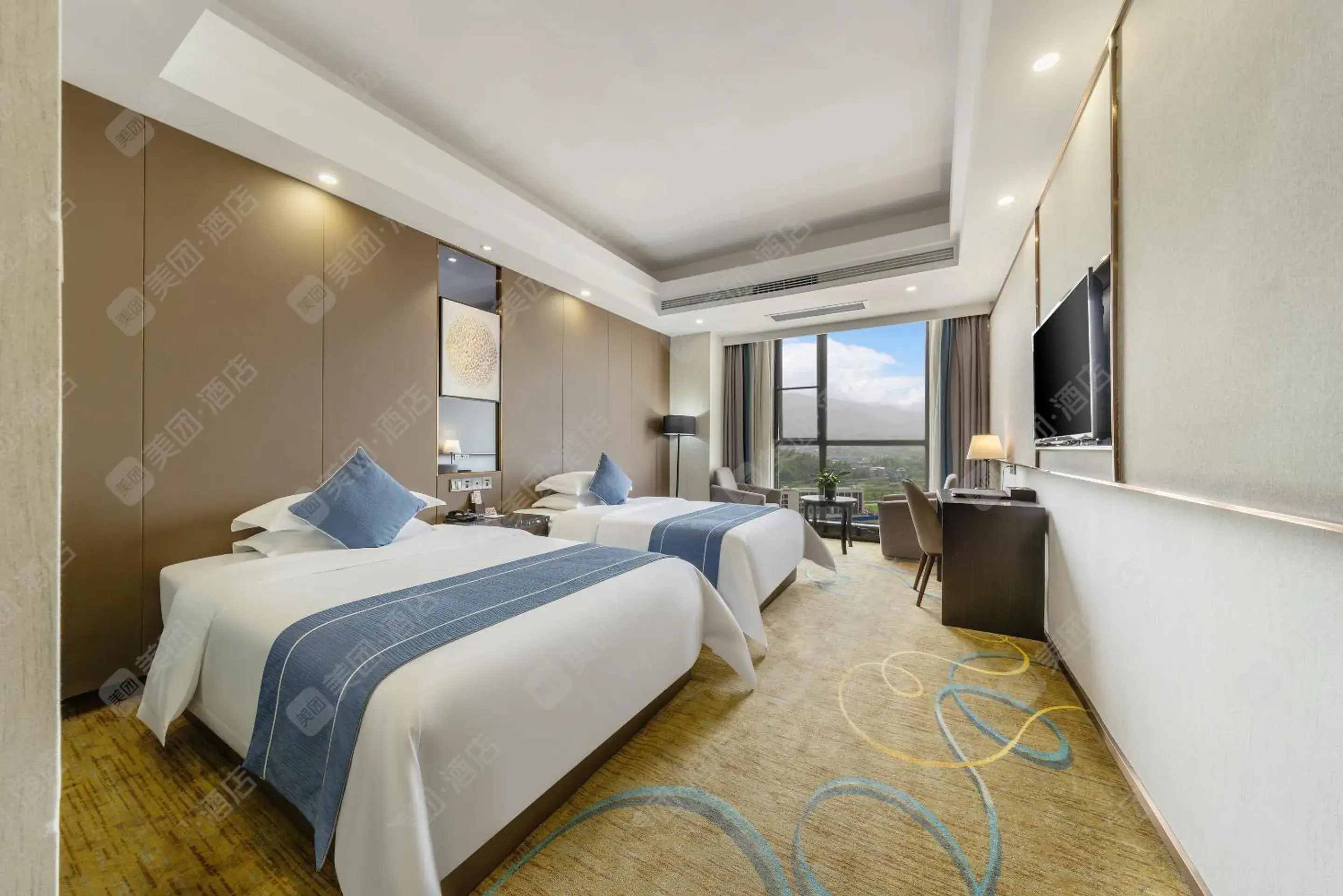 Double Room with Two Double Beds and Mountain View - Smoking in Ramada by Wyndham Zhangjiajie Double Room with Two Double Beds and Mountain View - Smoking in Ramada by Wyndham Zhangjiajie