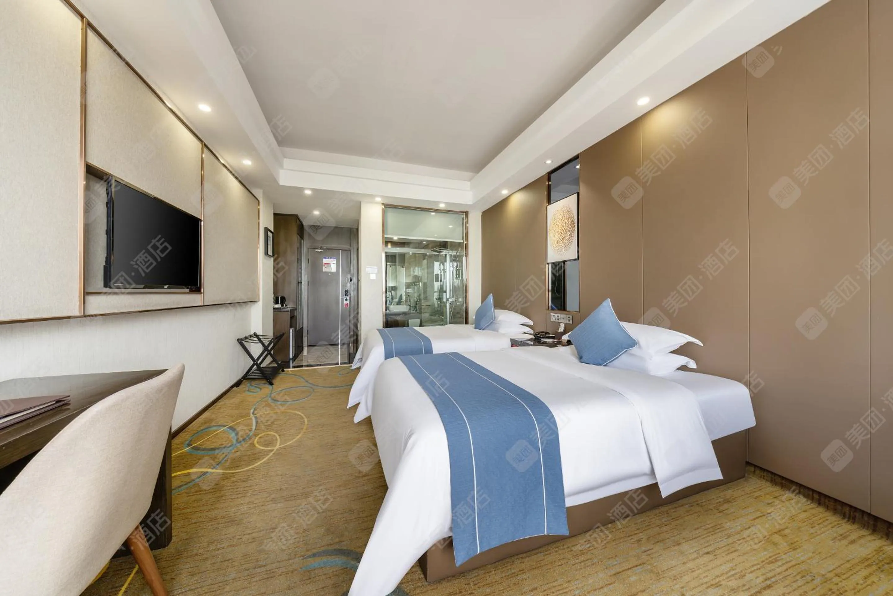 Bed in Ramada by Wyndham Zhangjiajie