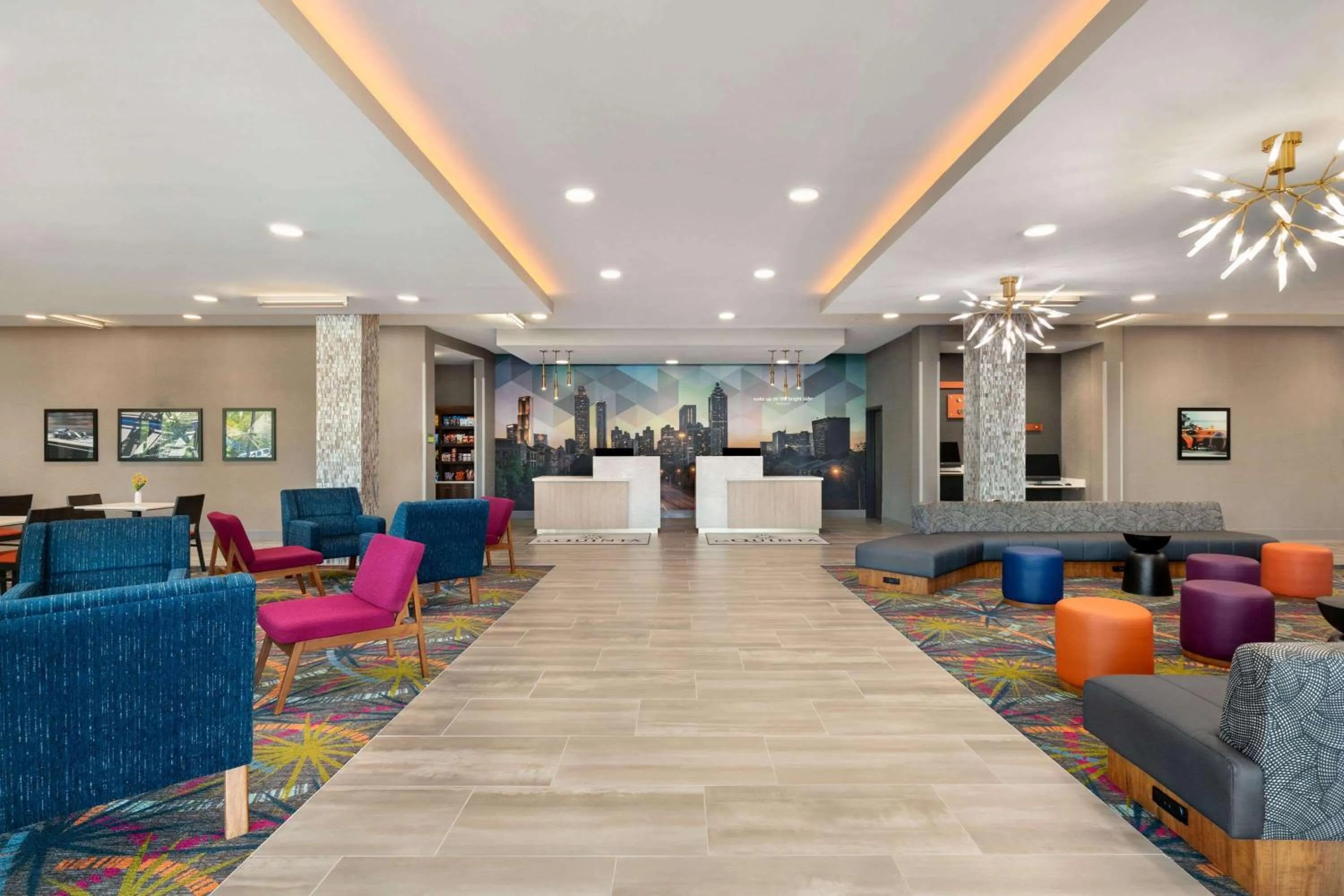 Lobby or reception in La Quinta Inn & Suites by Wyndham Braselton