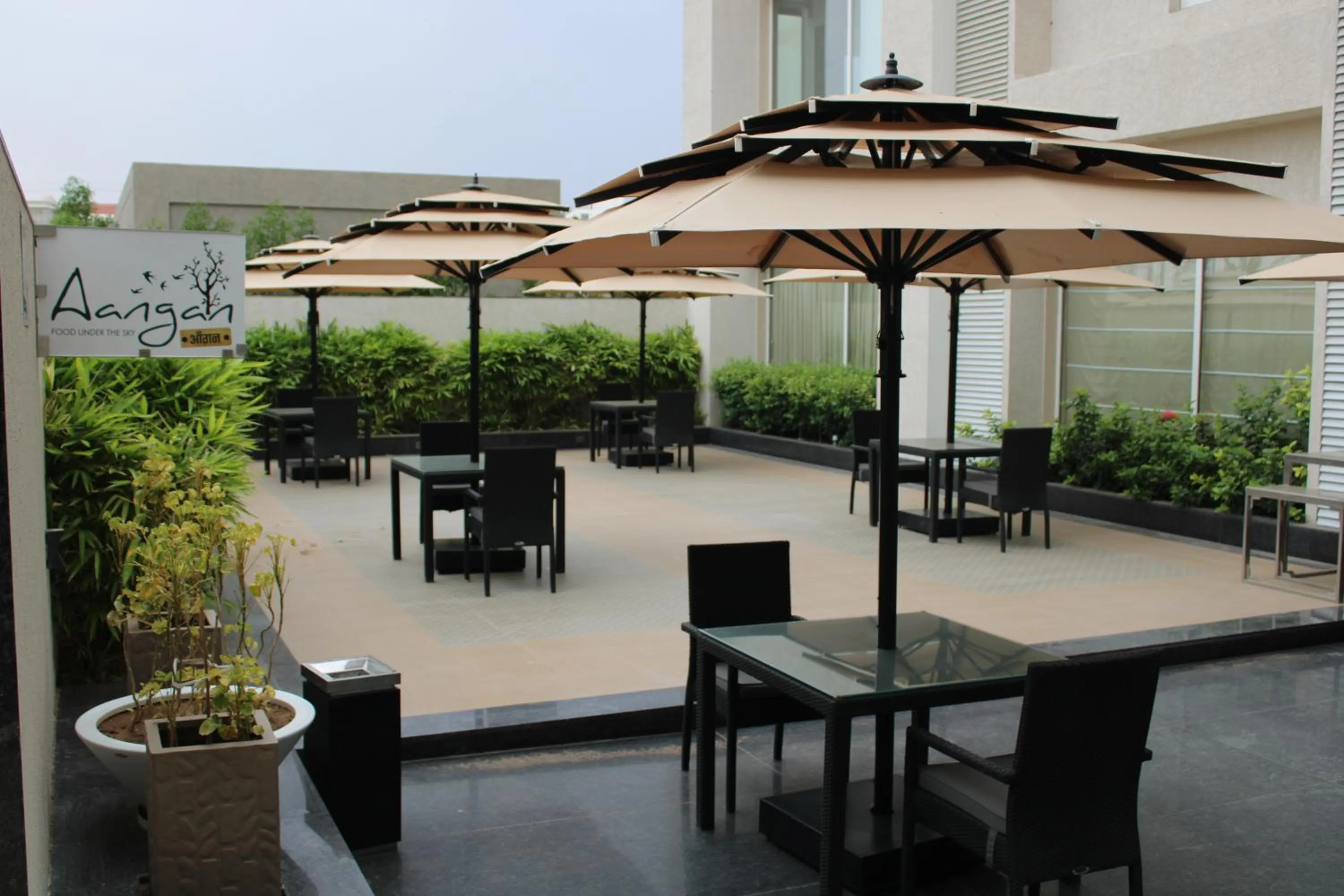 Restaurant/places to eat in Ramada by Wyndham Gandhidham Shinay