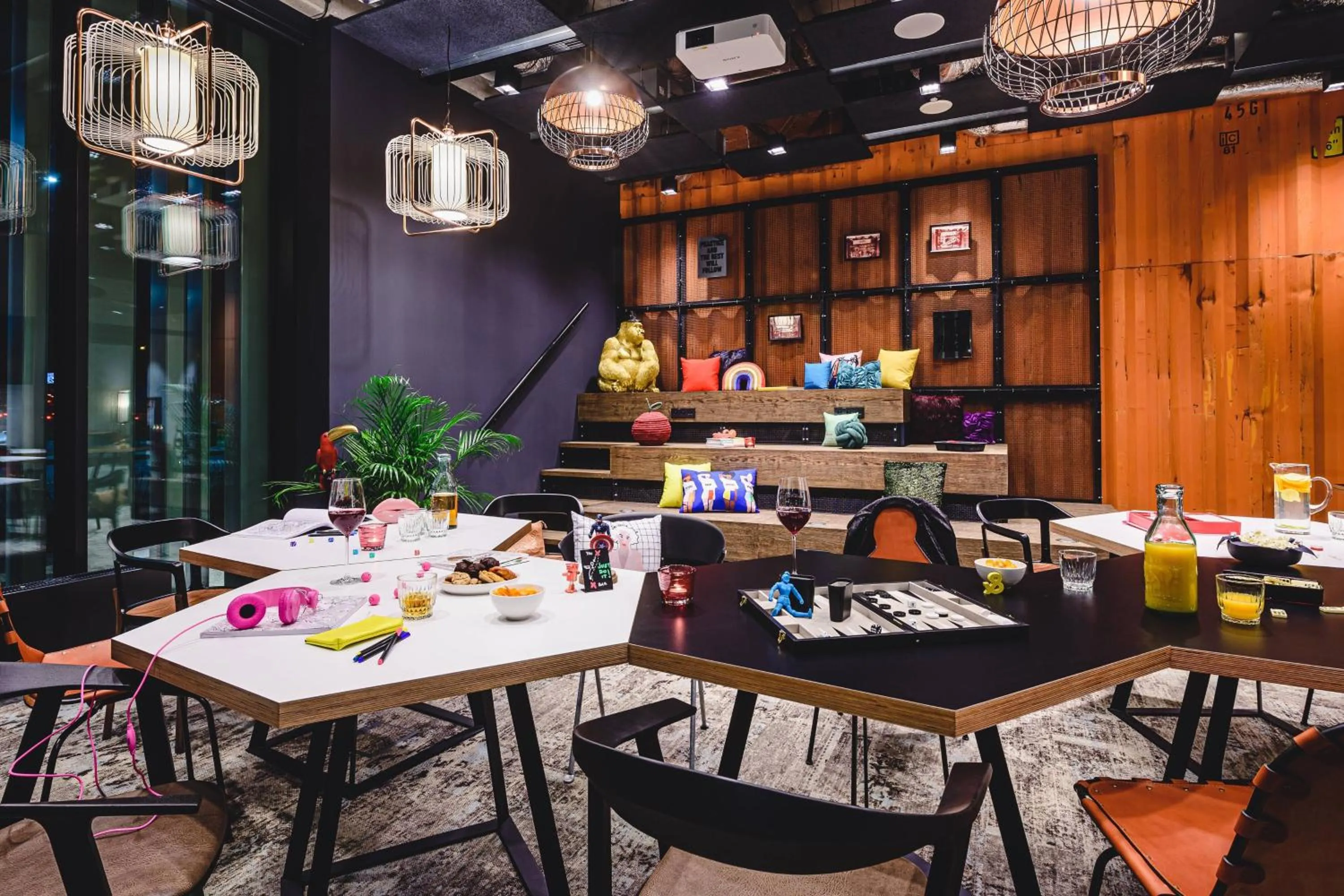 Meeting/conference room in Moxy Poznań Airport