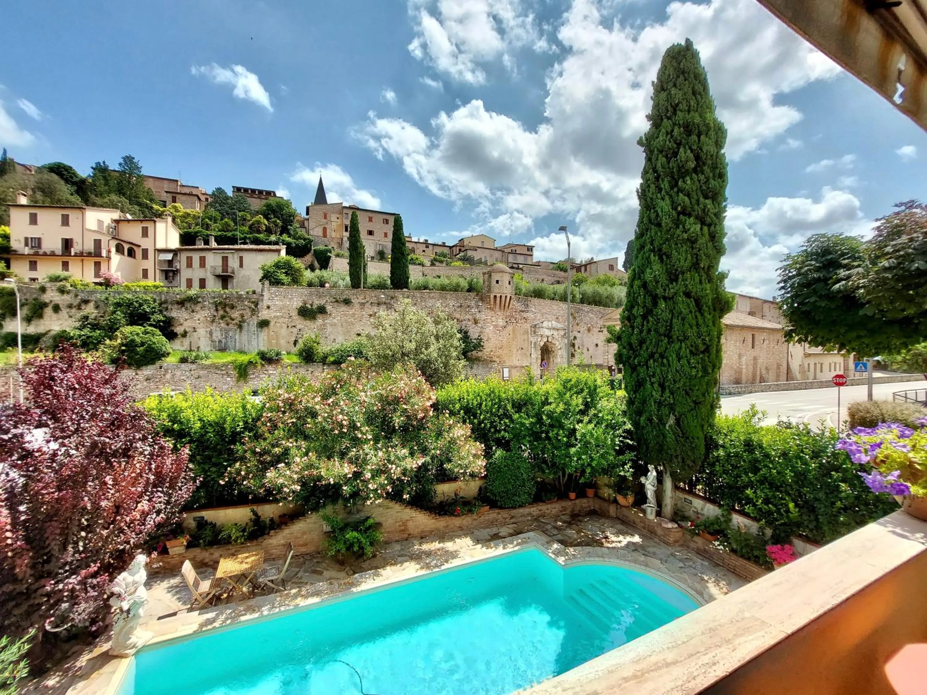 Property building in Villamena