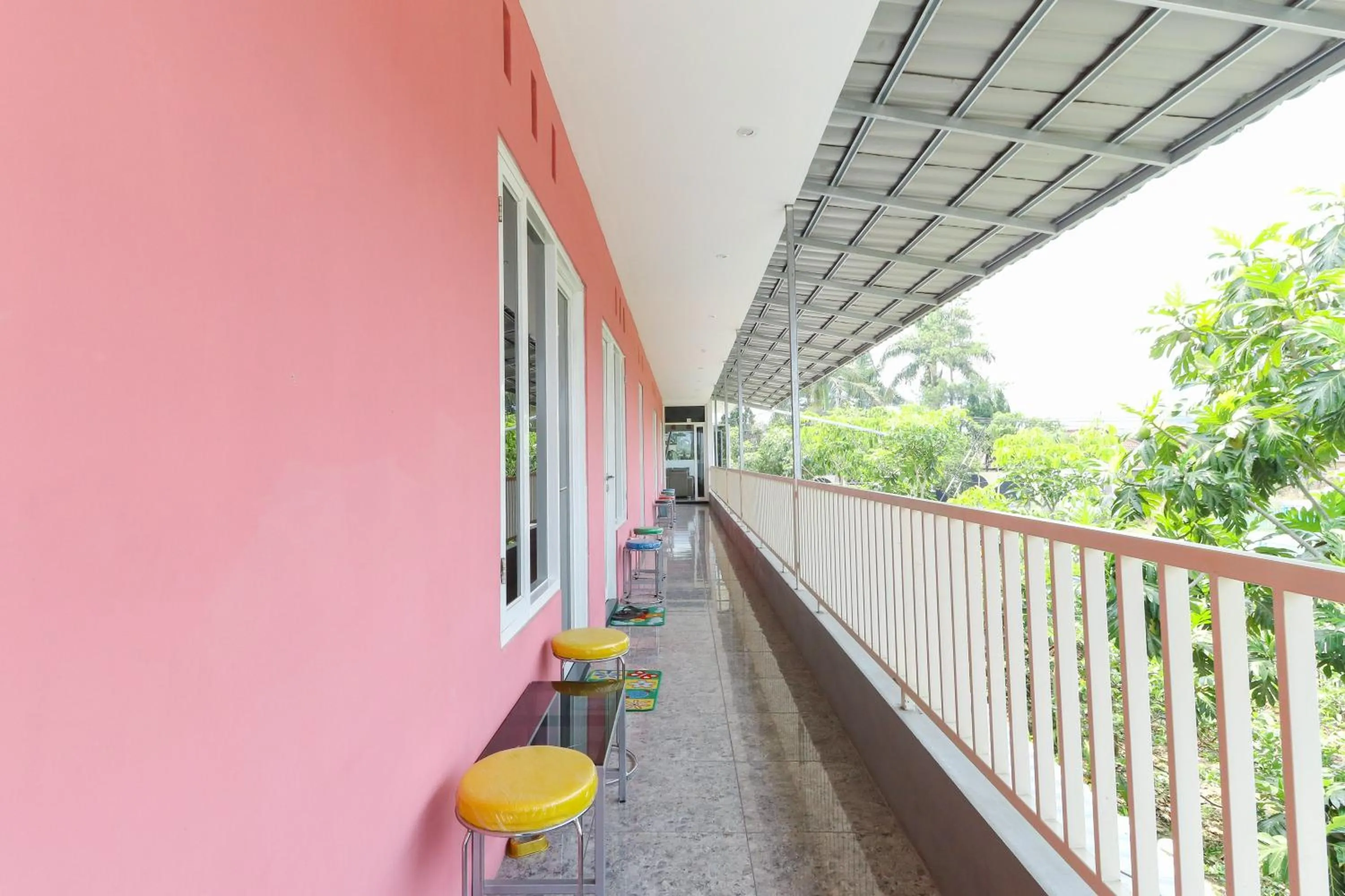 Property building in Griya Mulya near Alun Alun Batu Mitra RedDoorz