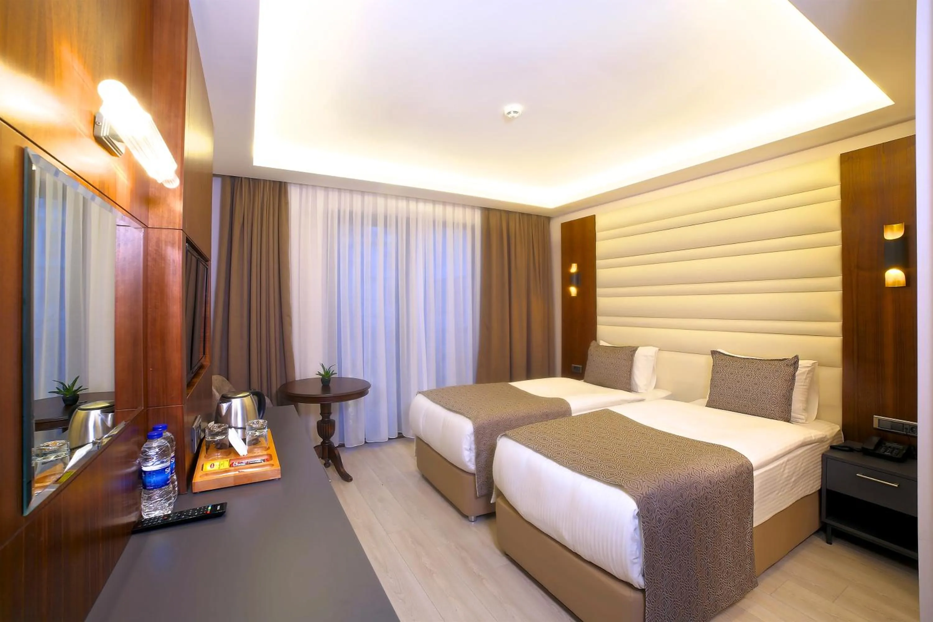 Photo of the whole room, Bed in My Dream Istanbul Hotel