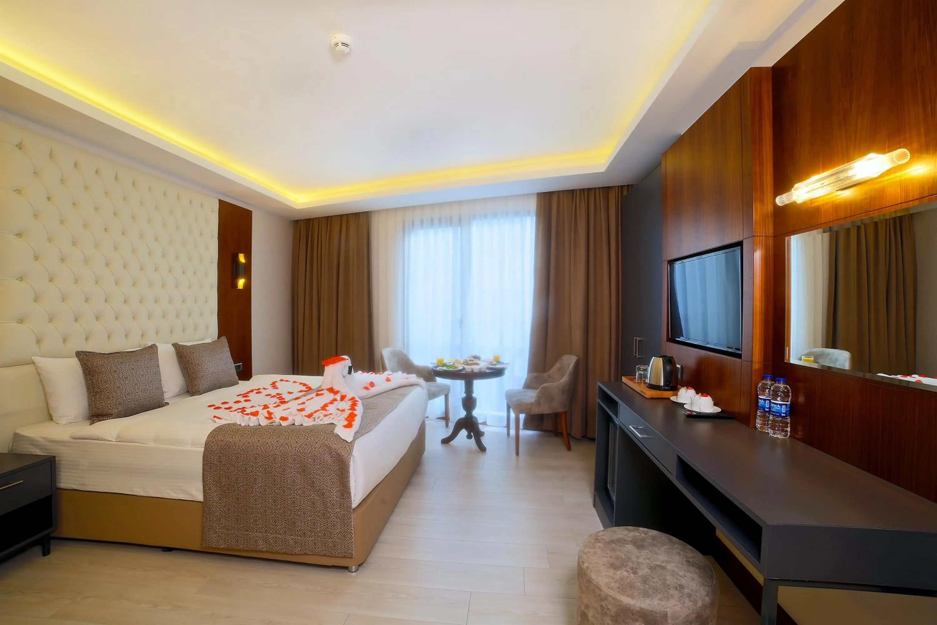 Photo of the whole room, Bed in My Dream Istanbul Hotel