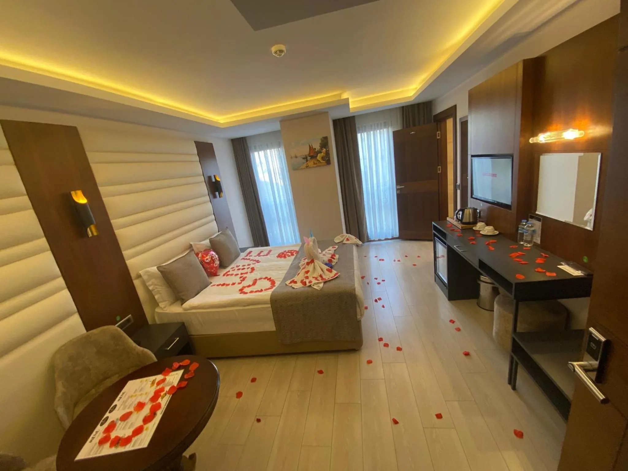 Photo of the whole room, Bed in My Dream Istanbul Hotel