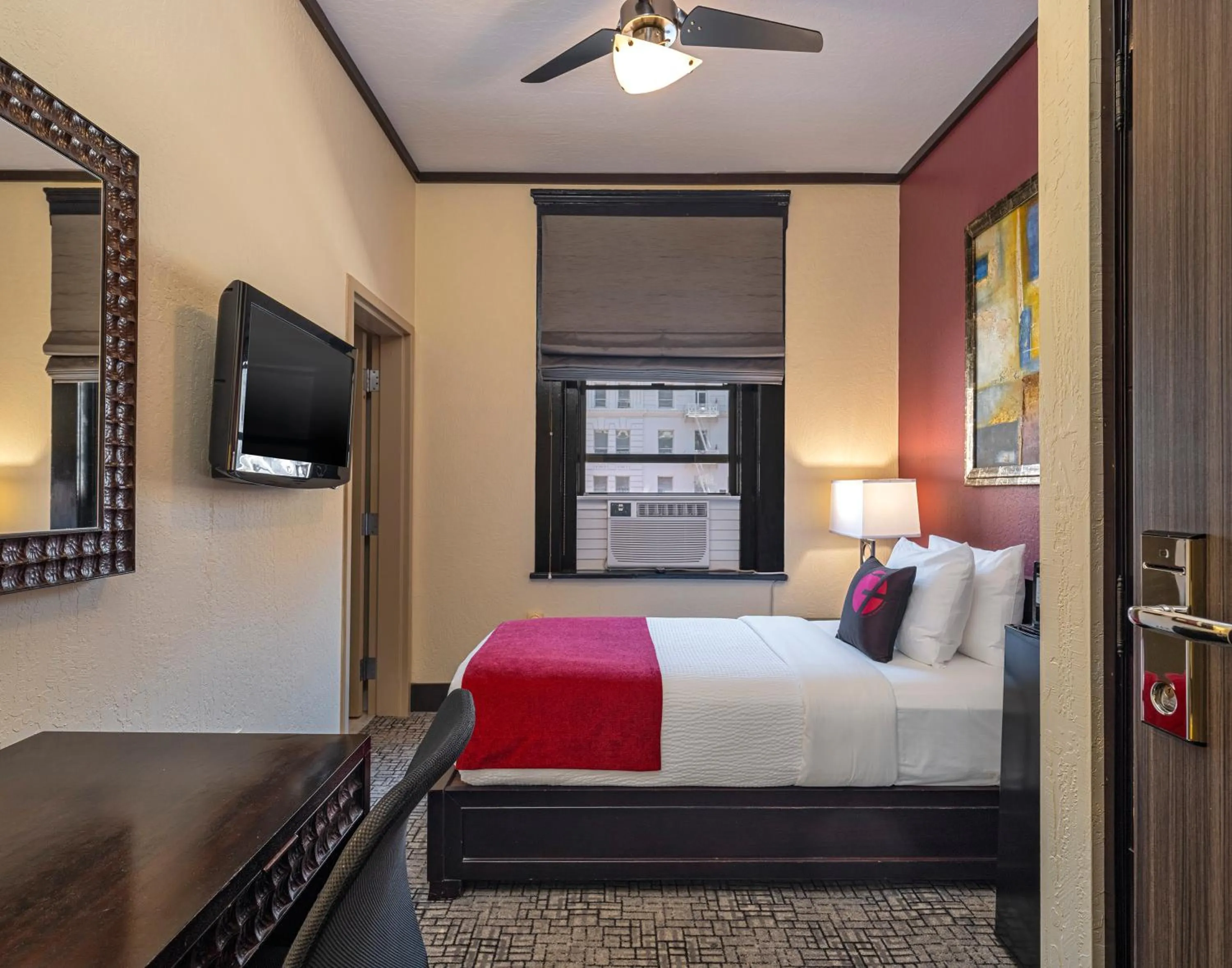 Bedroom, Bed in Hotel Fusion, a C-Two Hotel