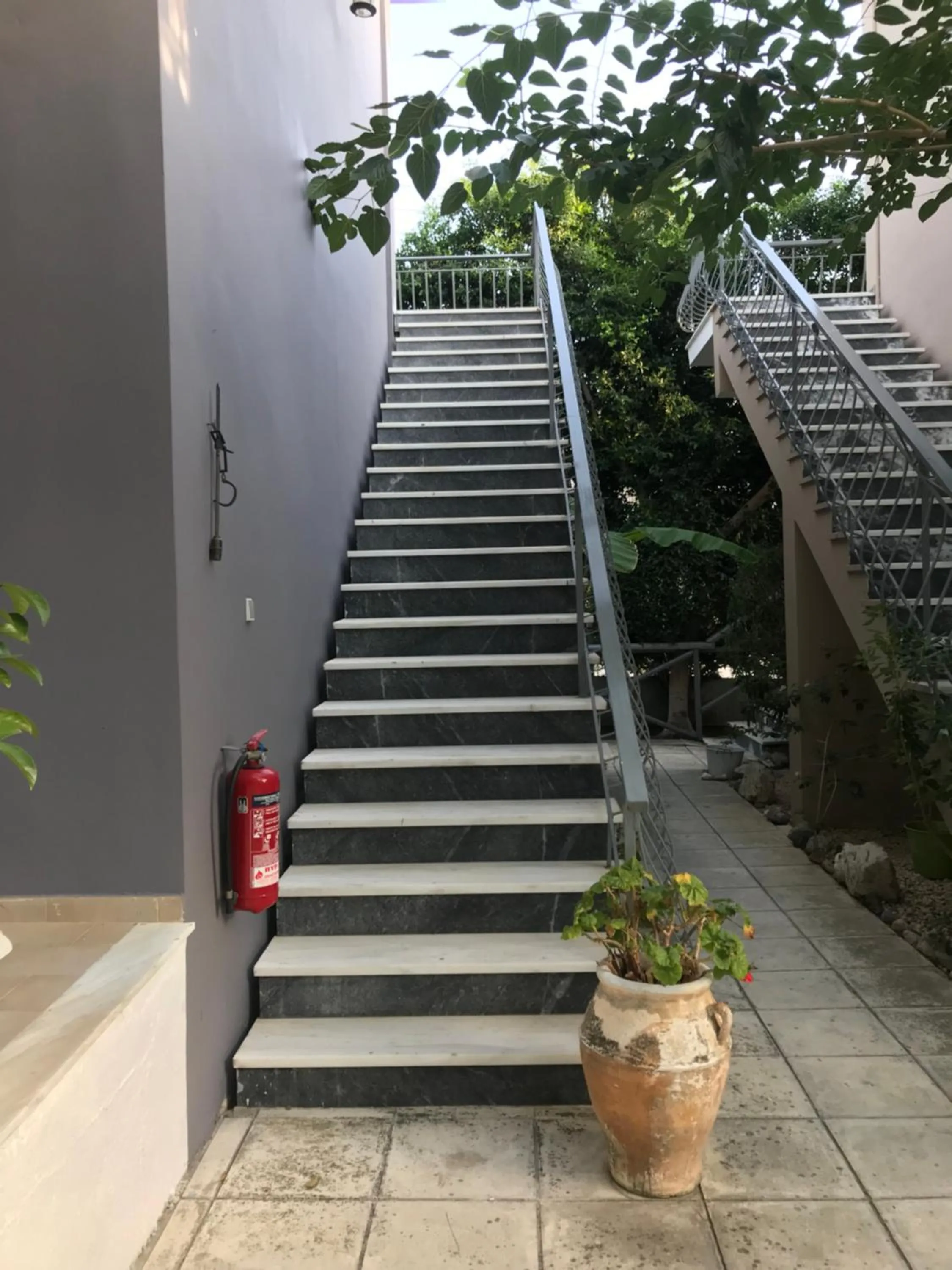 Property building in MERLIS Studios