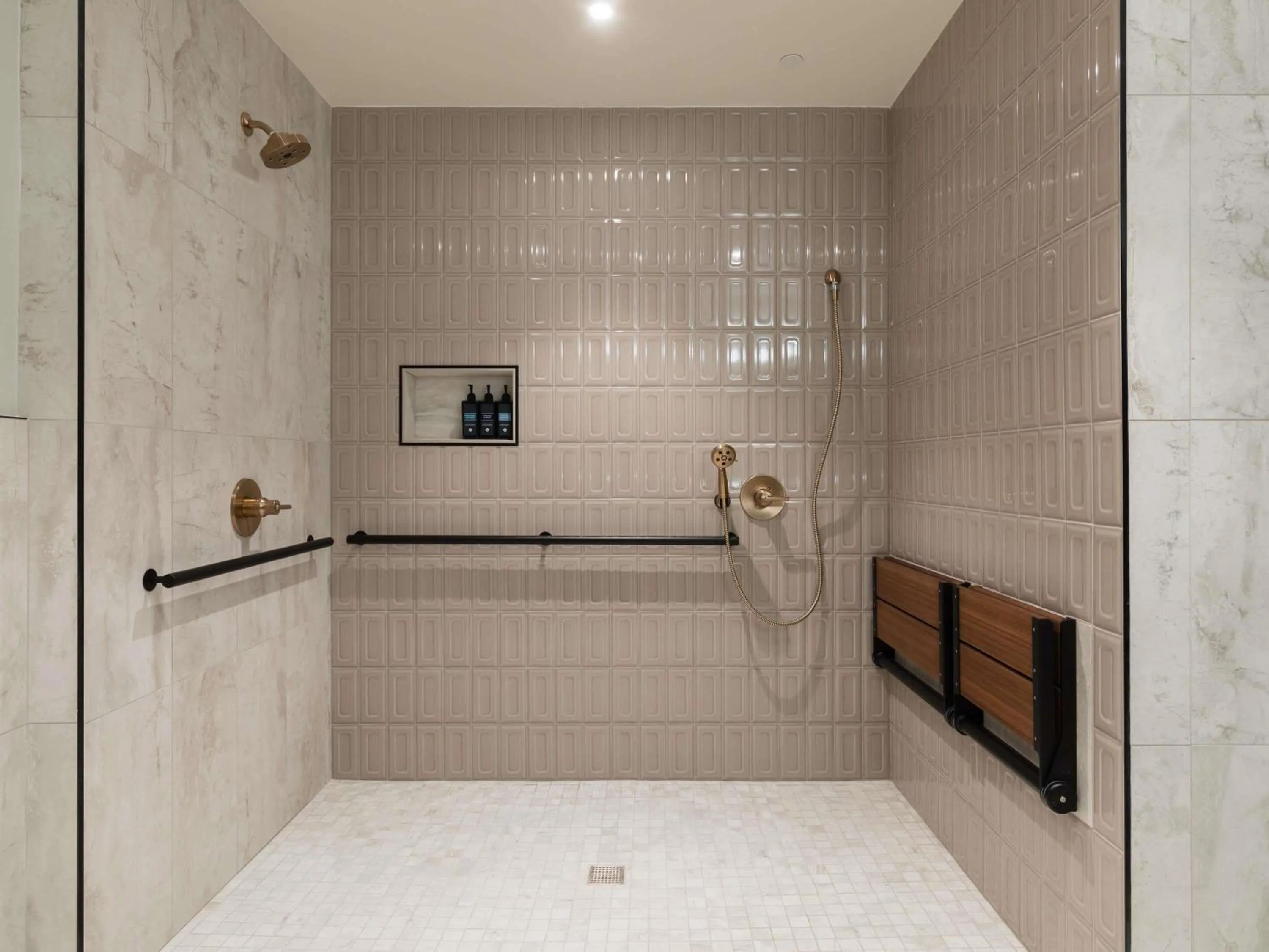 Bedroom in Hotel Stratford San Francisco - Handwritten Collection