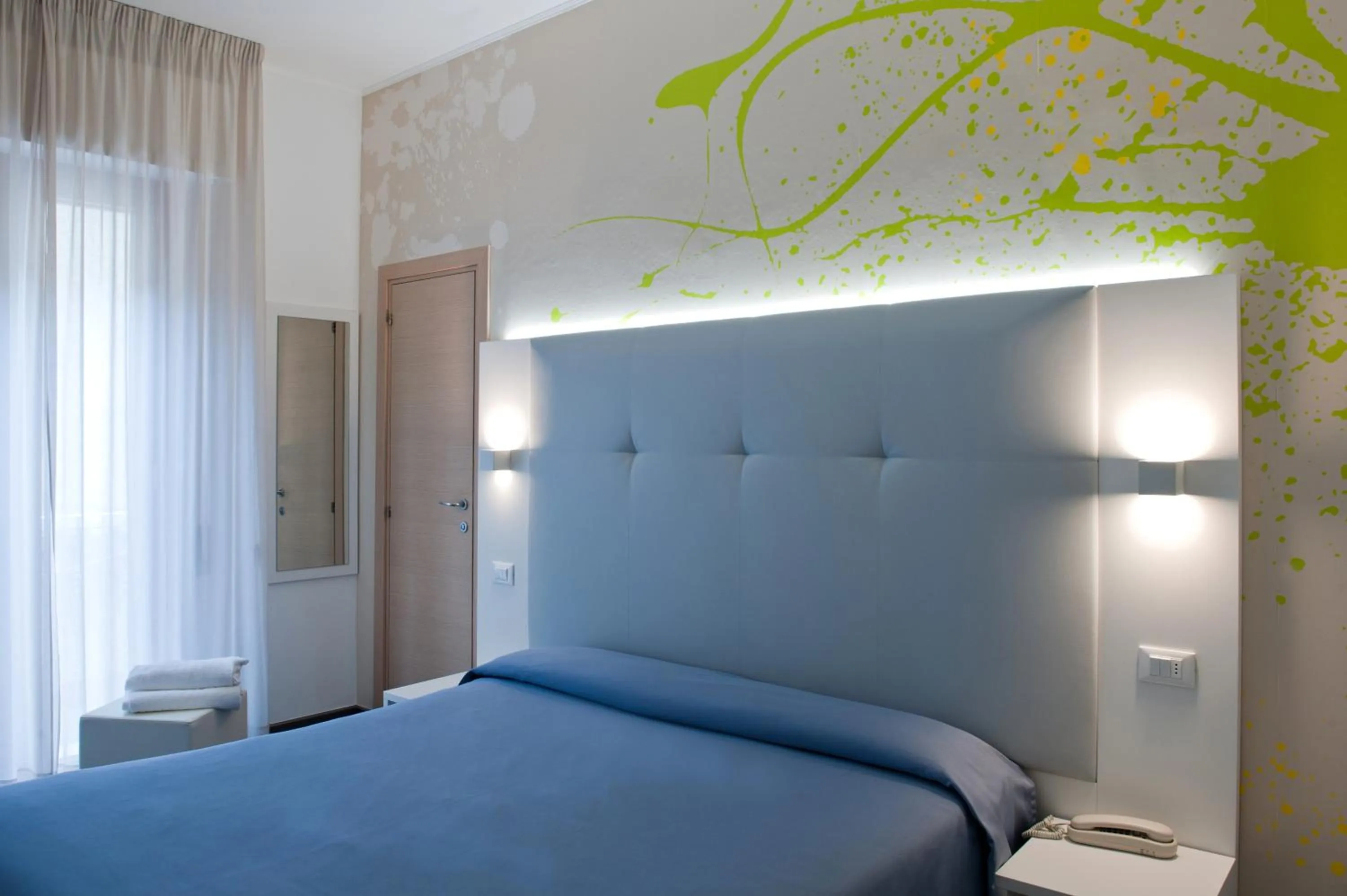 Photo of the whole room, Bed in Hotel Europa